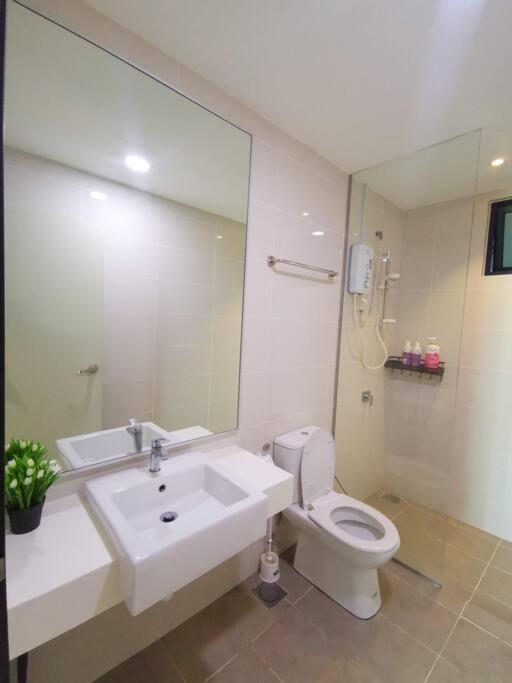 1512mosaic southkey 2+1bedroom lejollax- jb center
