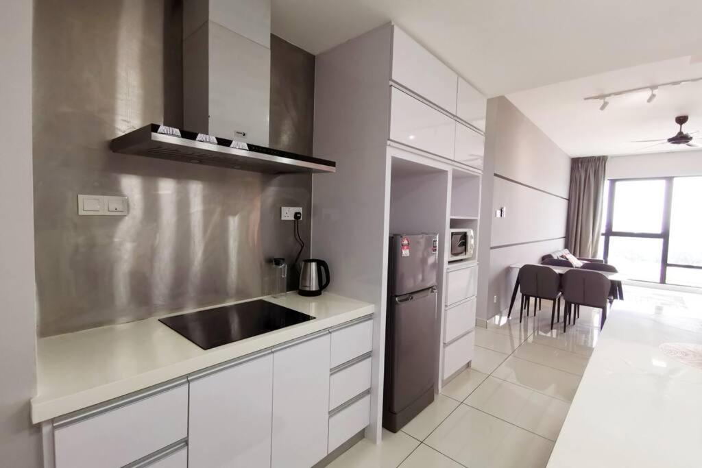 1512mosaic southkey 2+1bedroom lejollax- jb center
