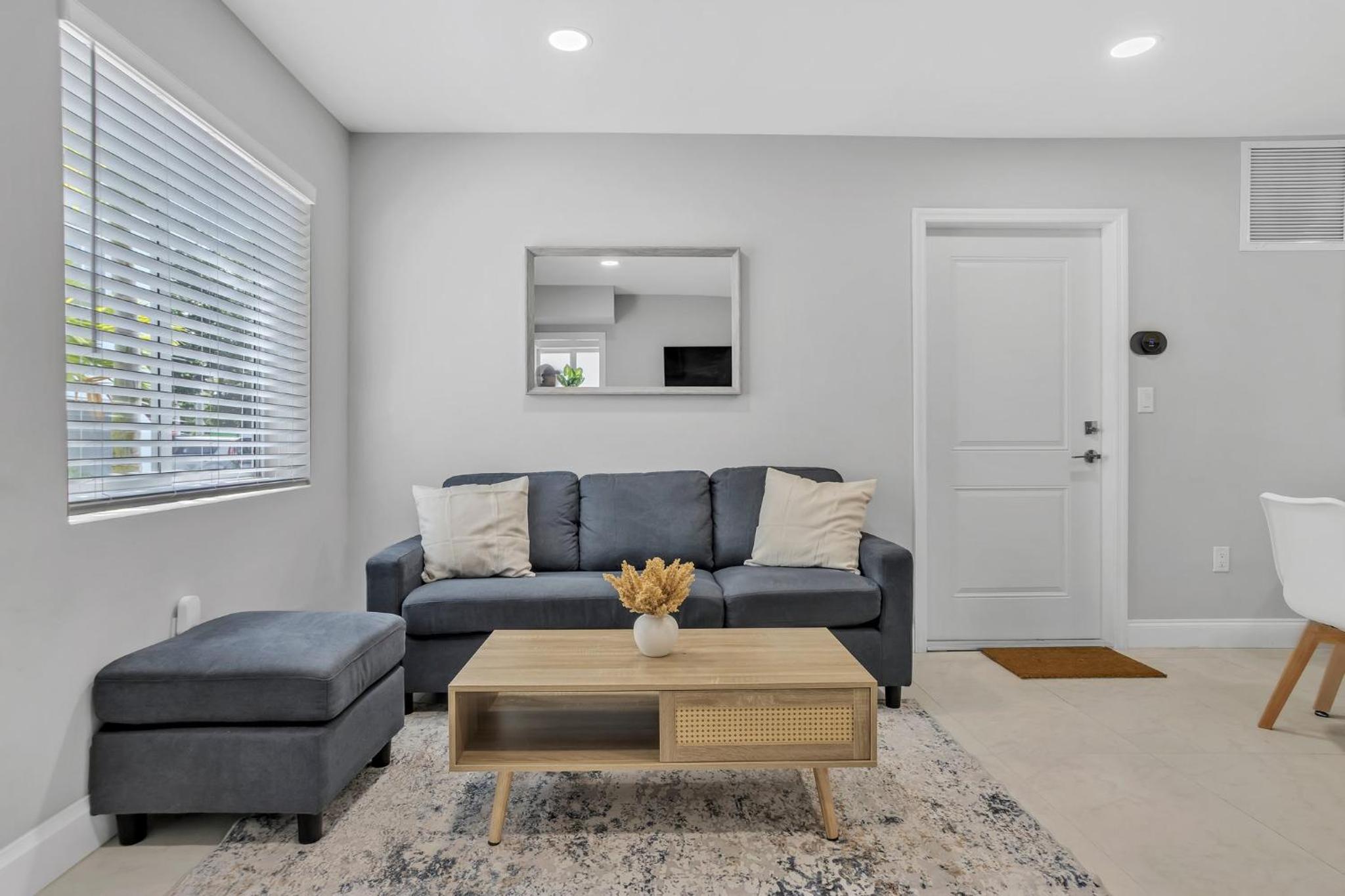 Sistrunk Shades Villas #3 - Brand New Townhomes Downtown Fort Lauderdale view 5