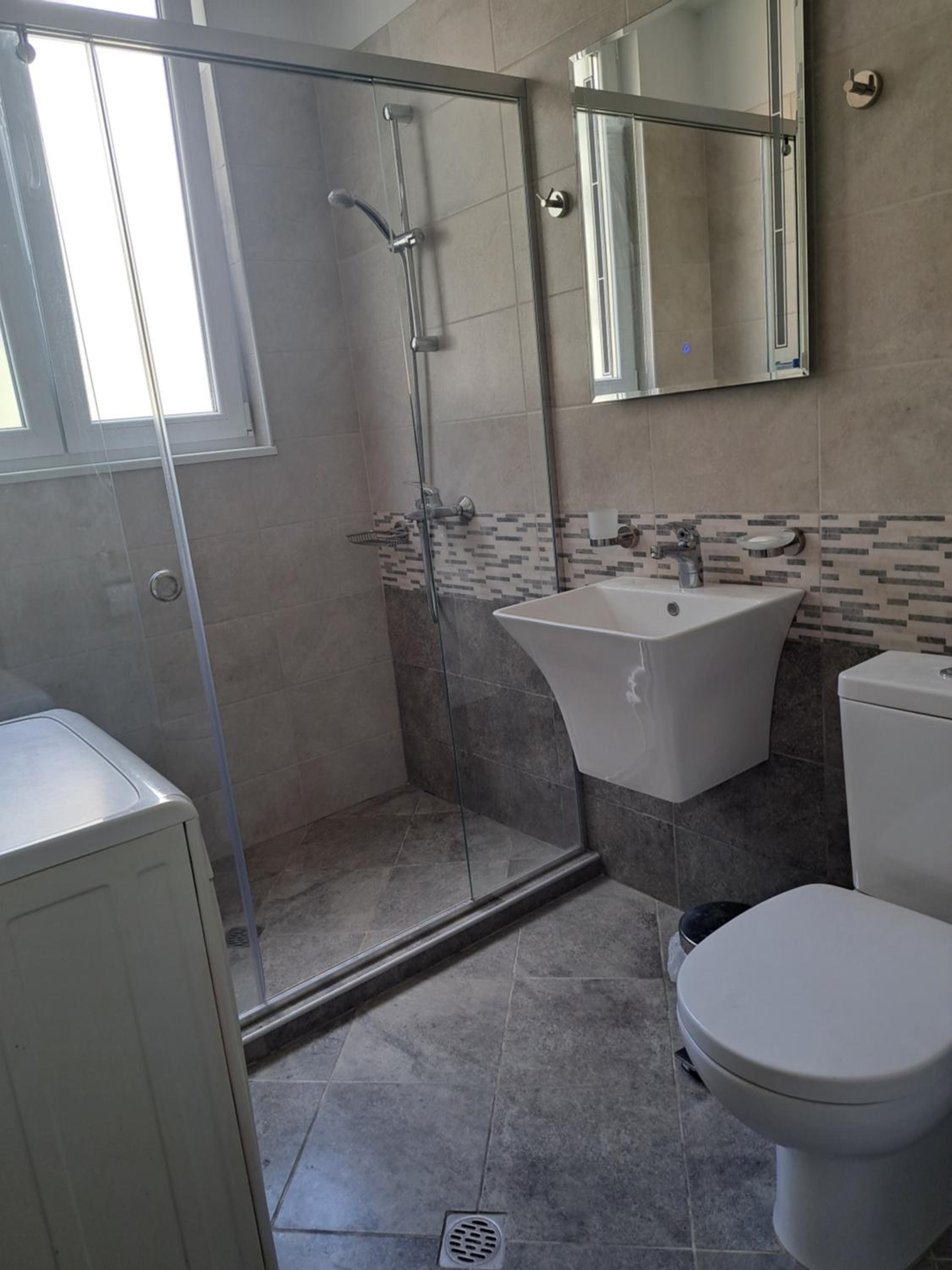 Vasi Apartment