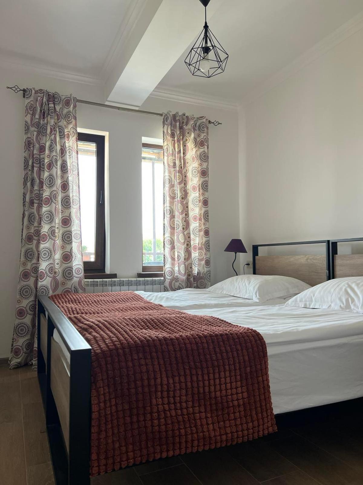 Green Agarak Guest House near Dendropark, Stepanavan