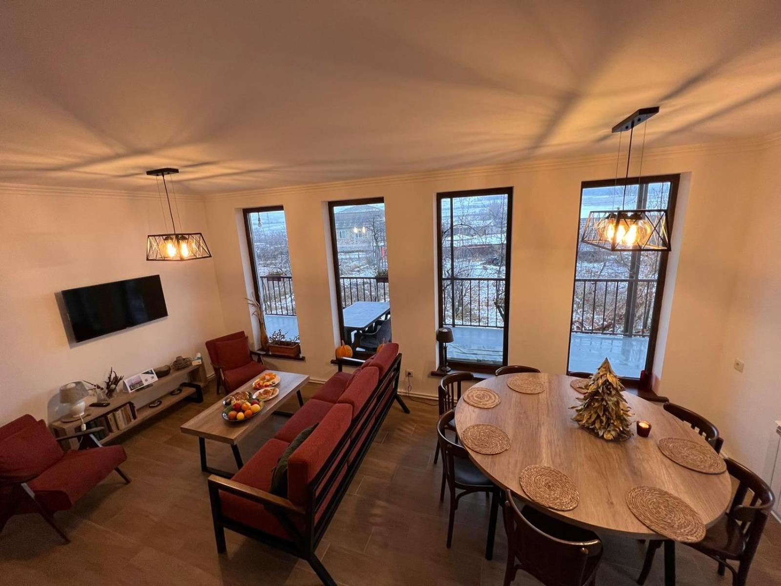 Green Agarak Guest House near Dendropark, Stepanavan