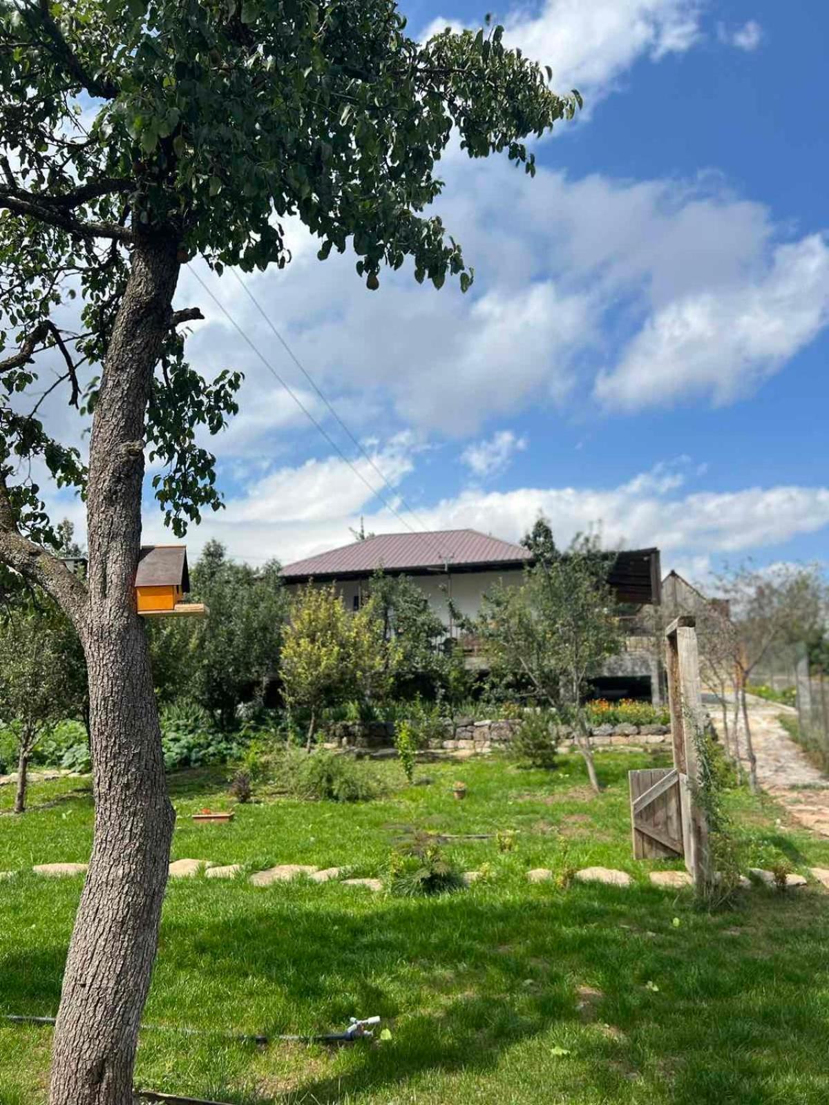 Green Agarak Guest House near Dendropark, Stepanavan