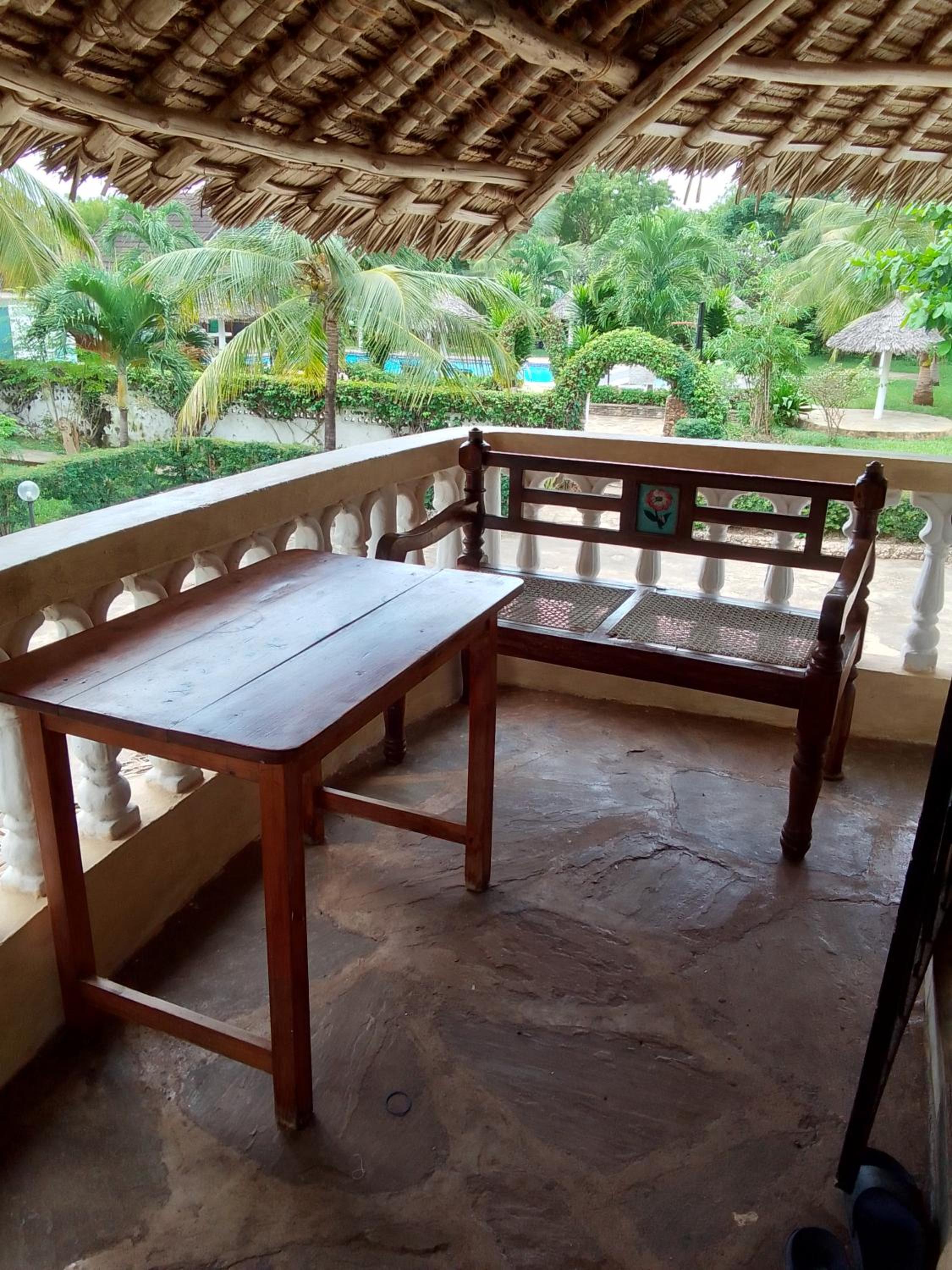 Frank's cottages, Diani beach view 5