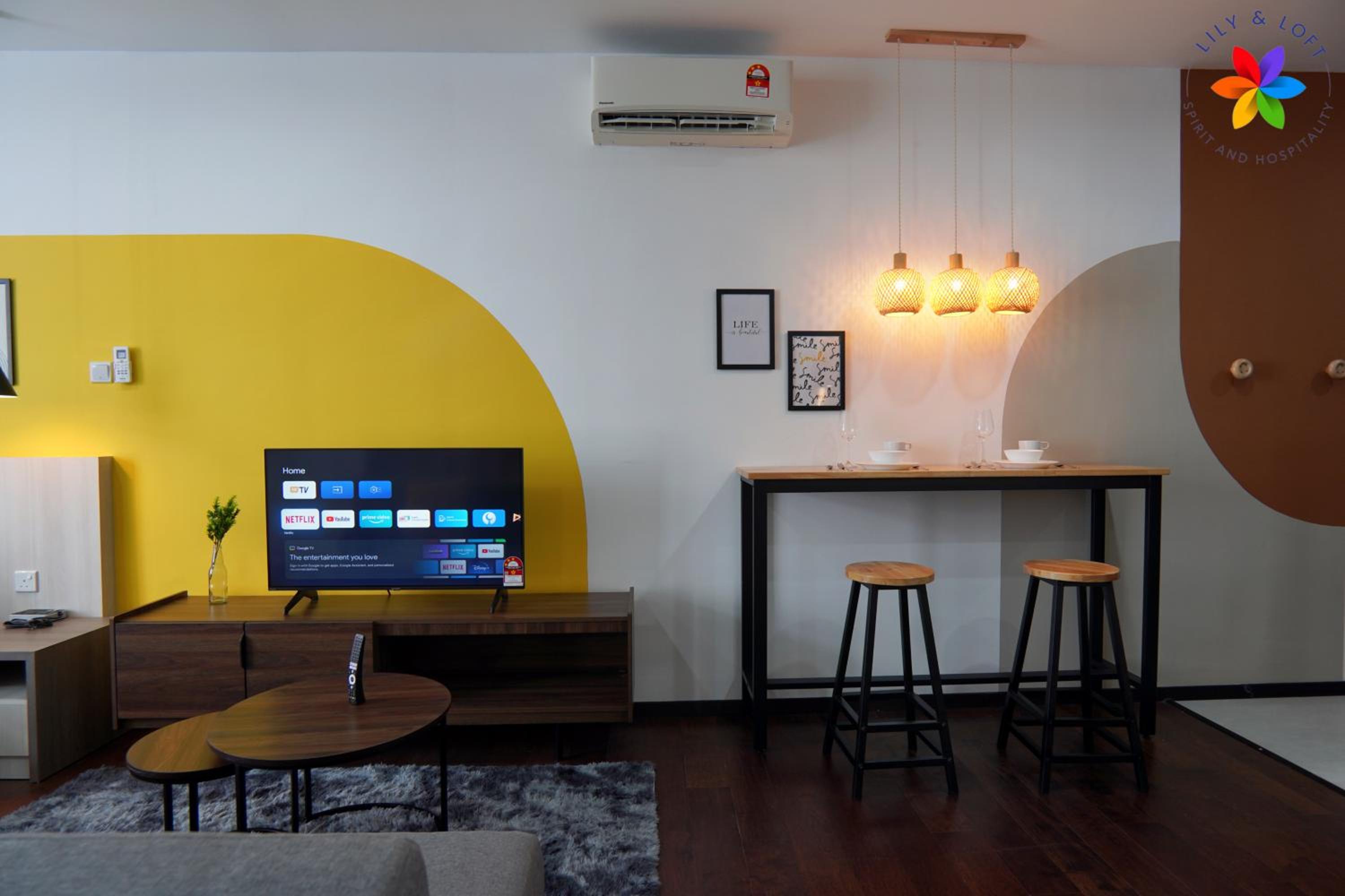 Lily and Loft - Queensville @ Kuala Lumpur - Netflix