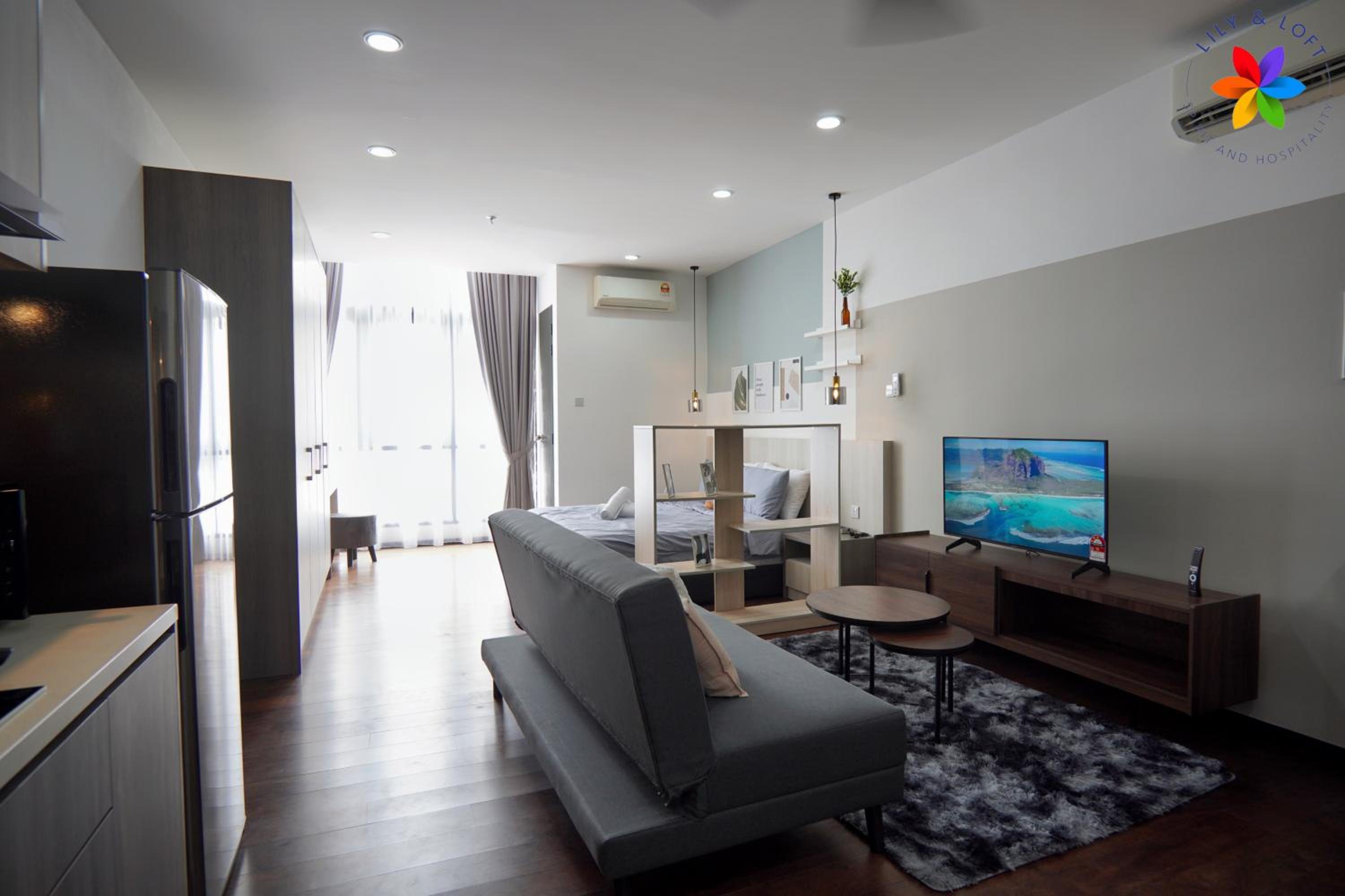 Lily and Loft - Queensville @ Kuala Lumpur - Netflix