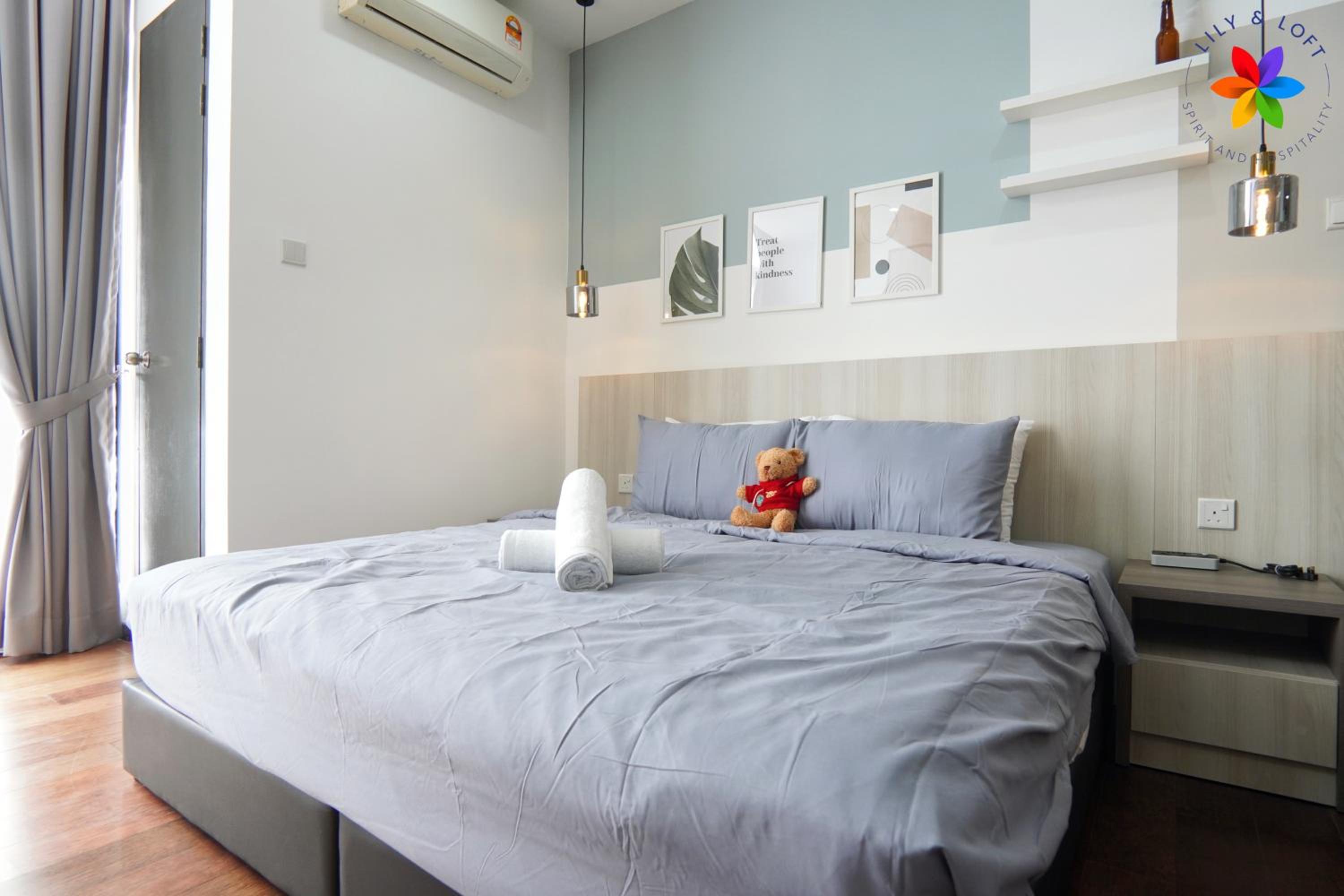 Lily and Loft - Queensville @ Kuala Lumpur - Netflix
