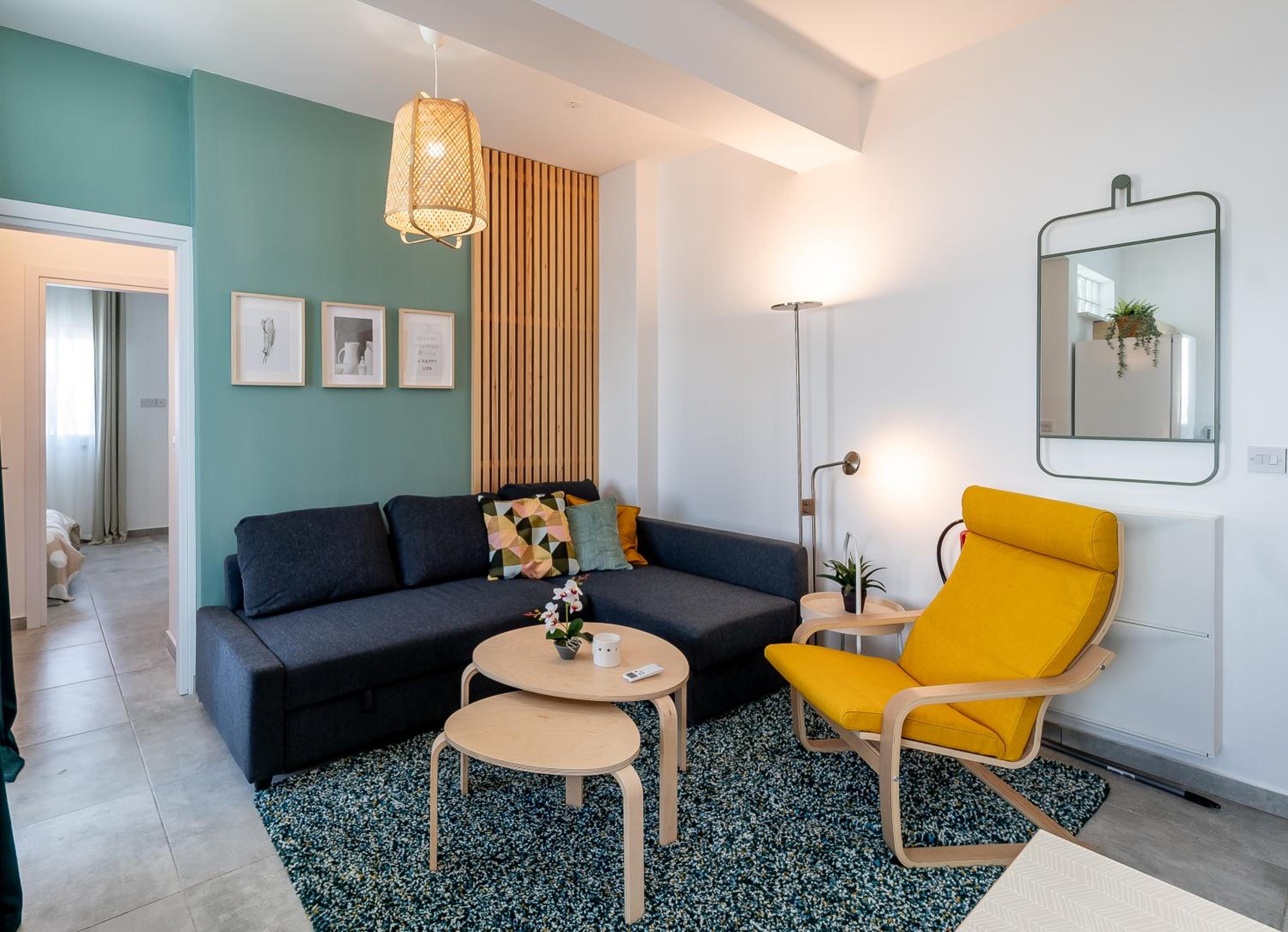 Kition City Apartments - Central Location