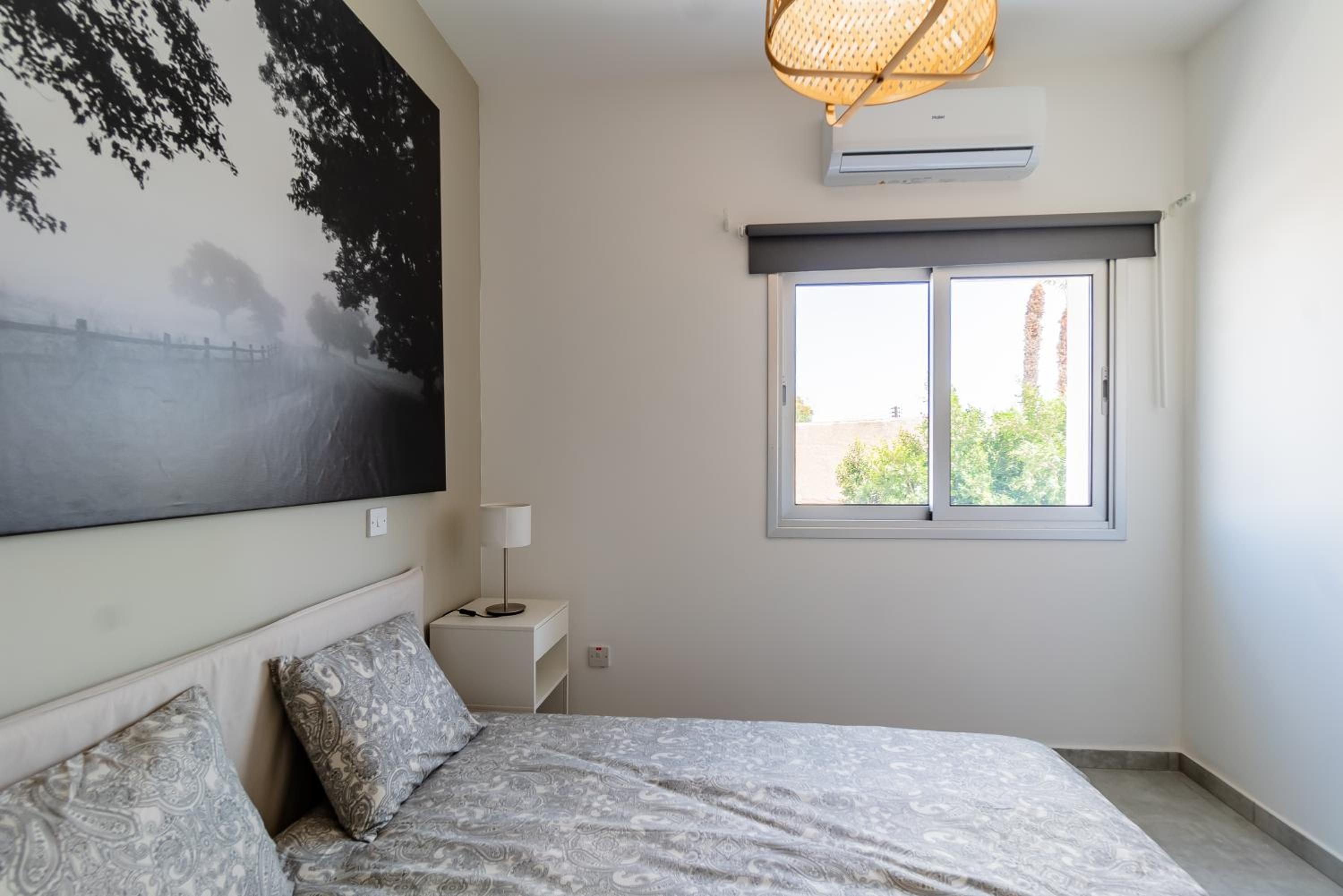 Kition City Apartments - Central Location