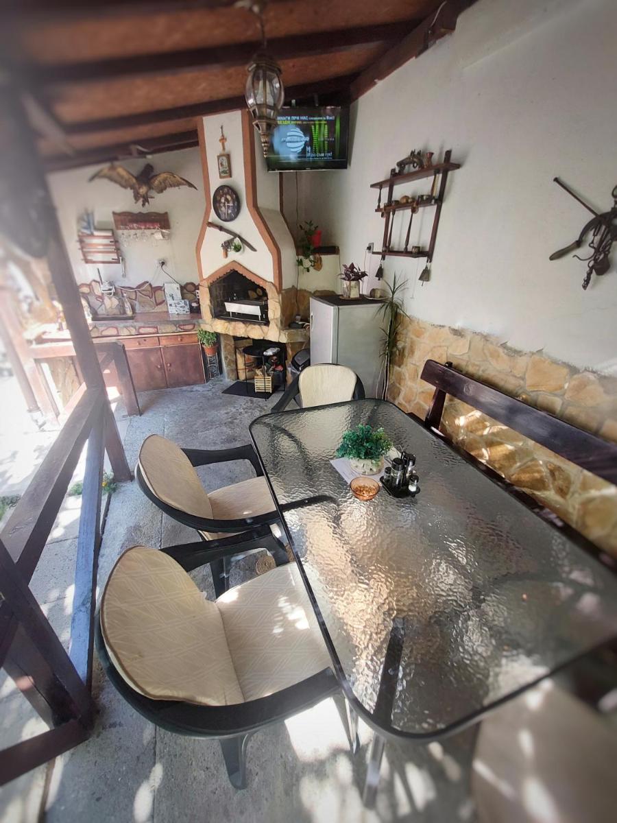 Guest Rooms Vŭrbite