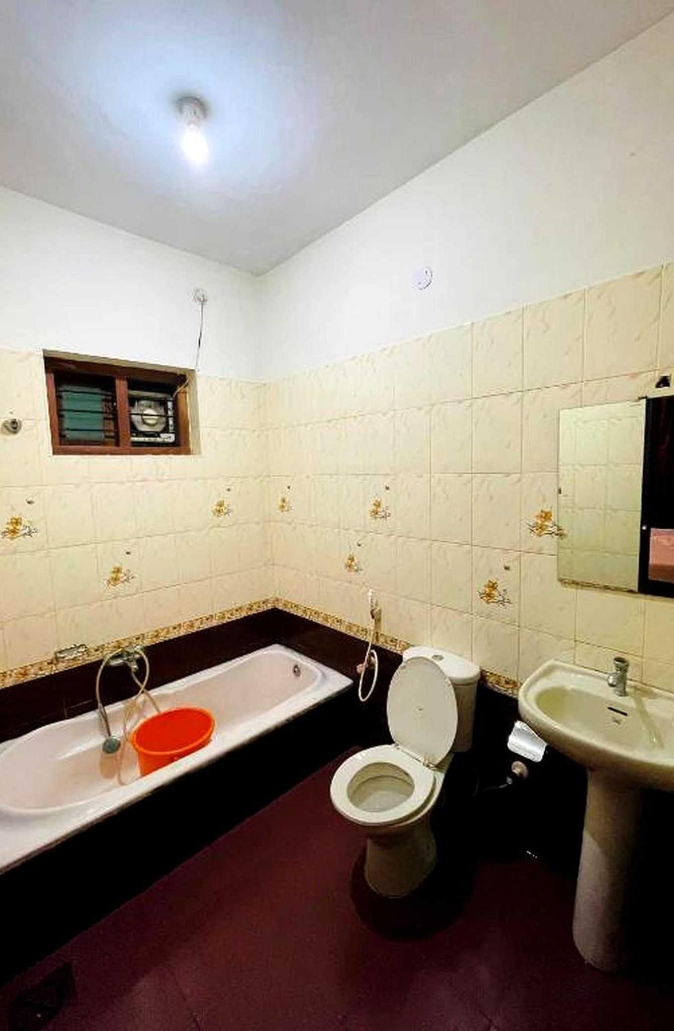 Photo 34