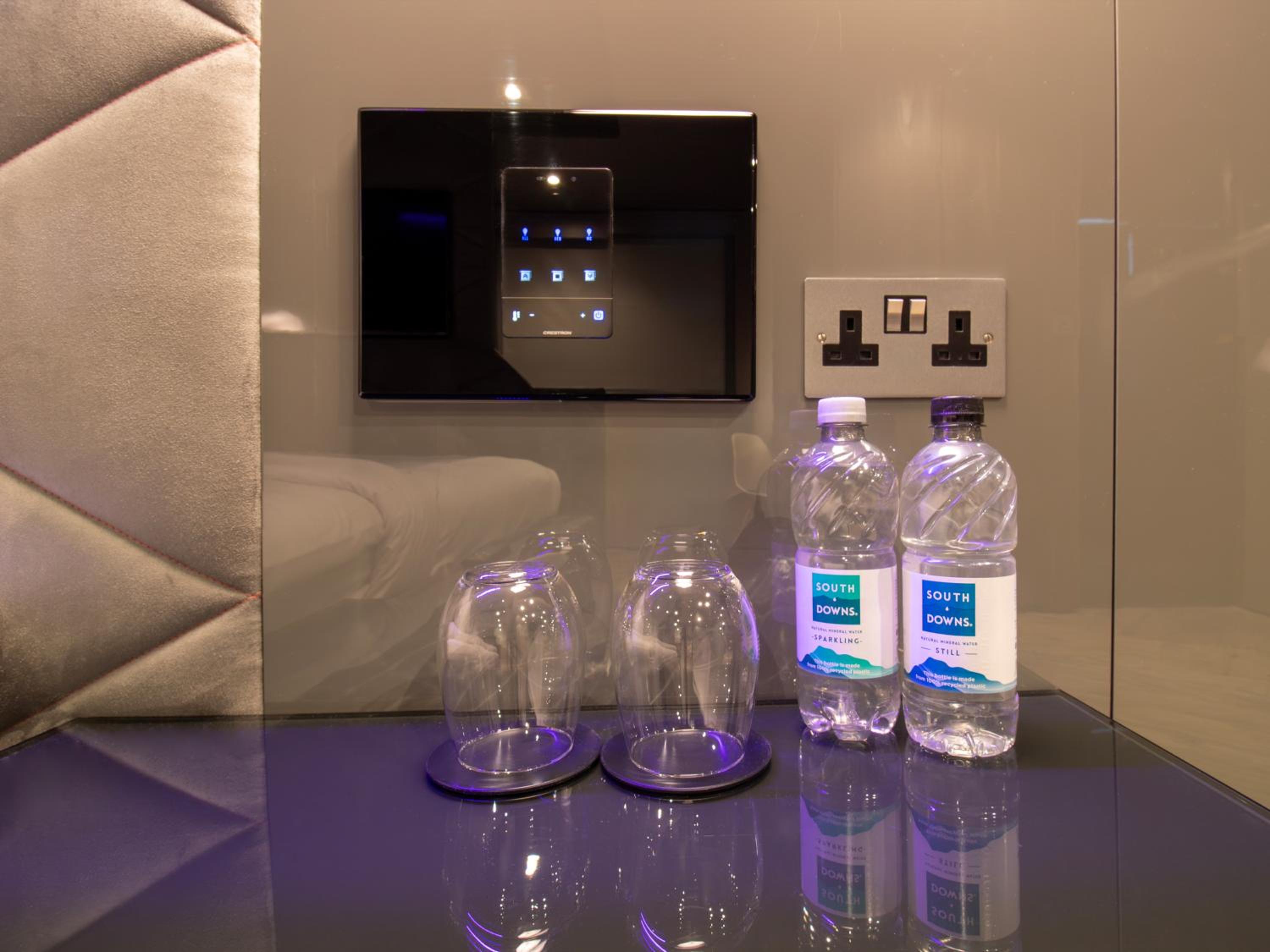 Horley Vacations - Bloc Hotel London Gatwick Airport - Property Image 5