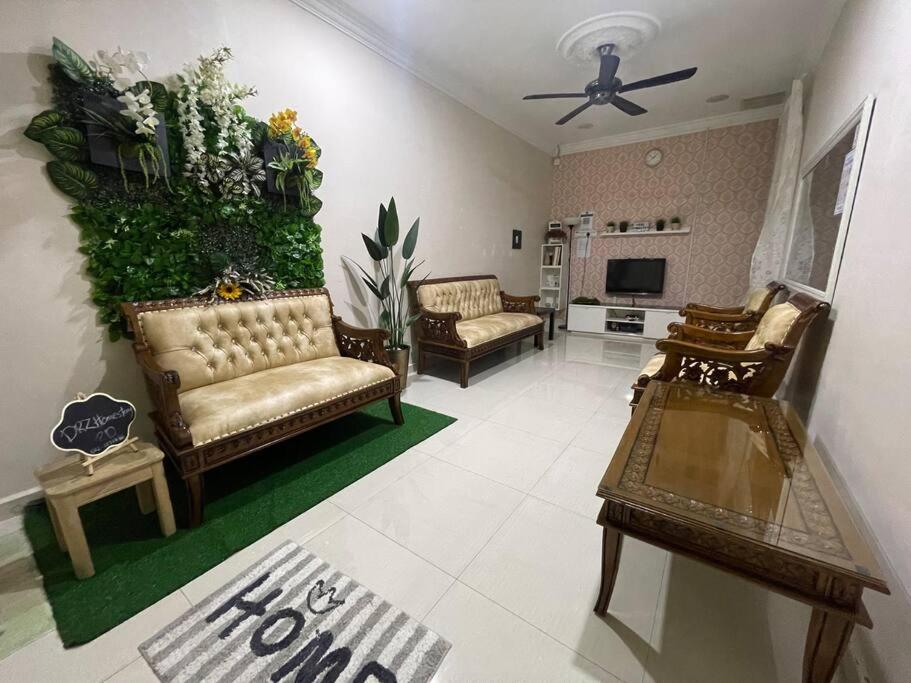 3Bedroom Full AirCond House with Pool@PortDickson photo 1