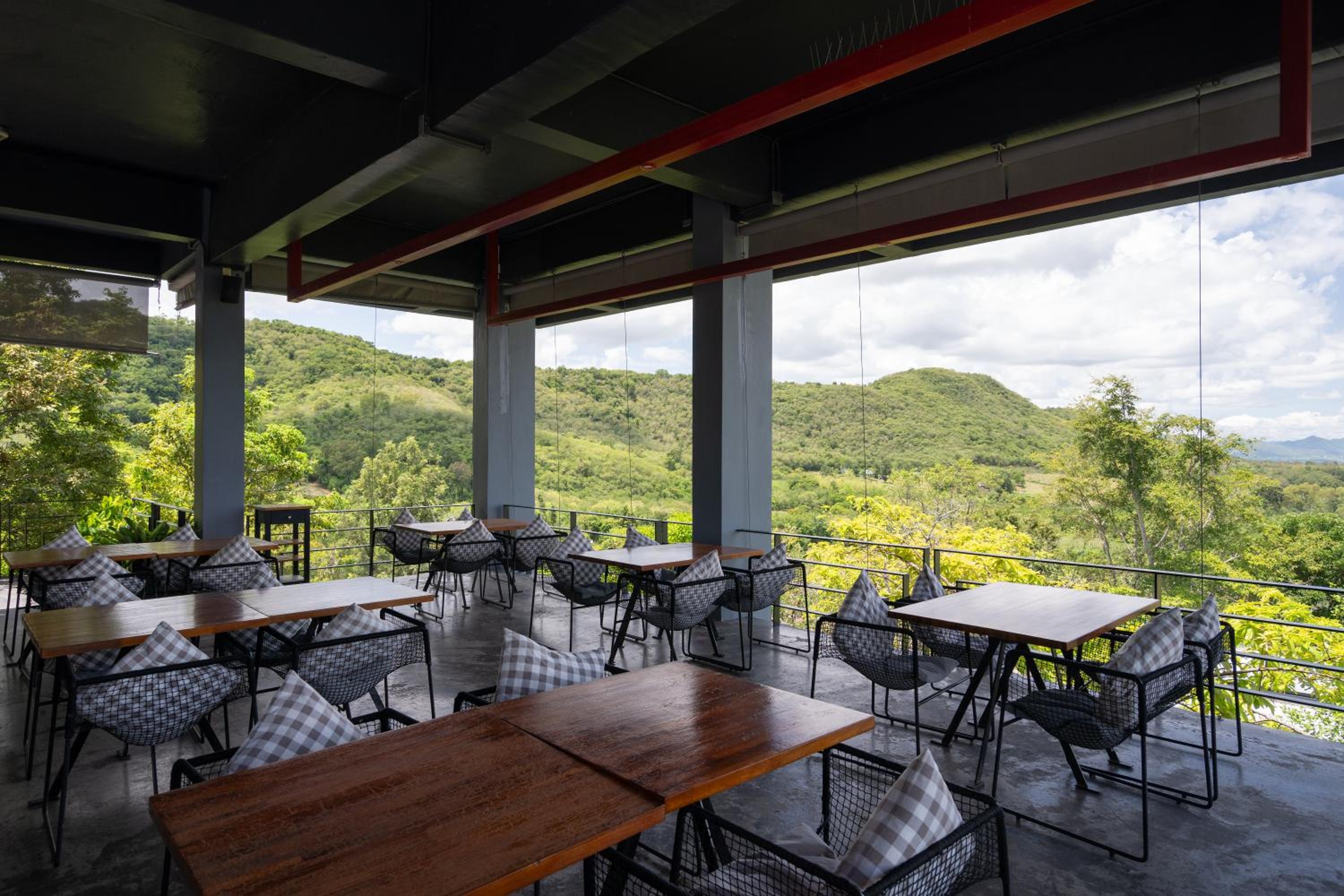 The Paz Resort Khao Yai by PCL