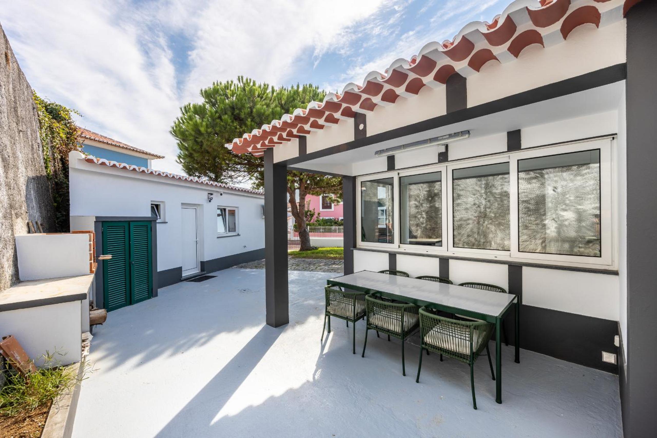 Angra Charming Suites by Seewest view 3