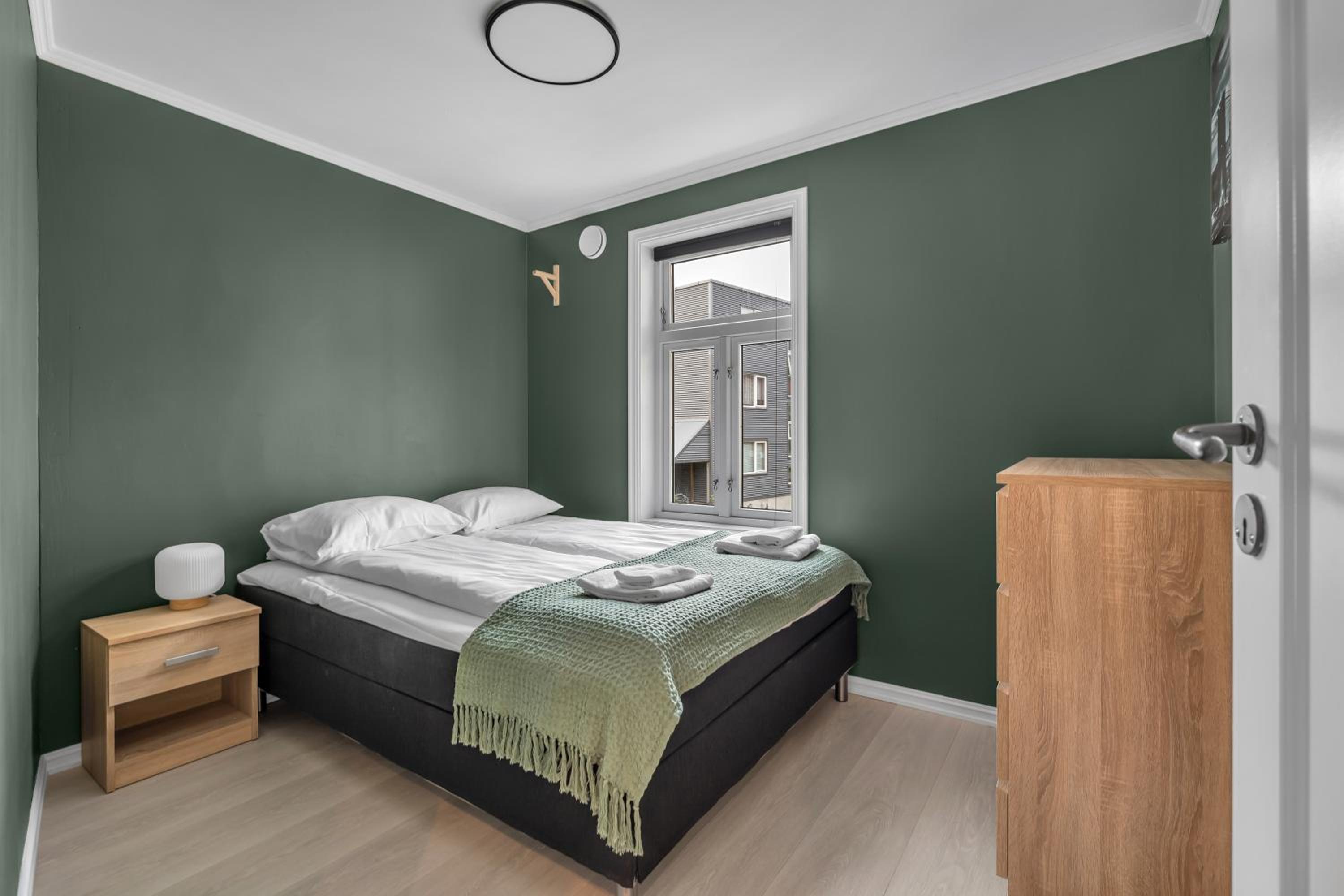 Northstay - The Urban Cityscape, Central & Modern, Sleeps 5 view 2