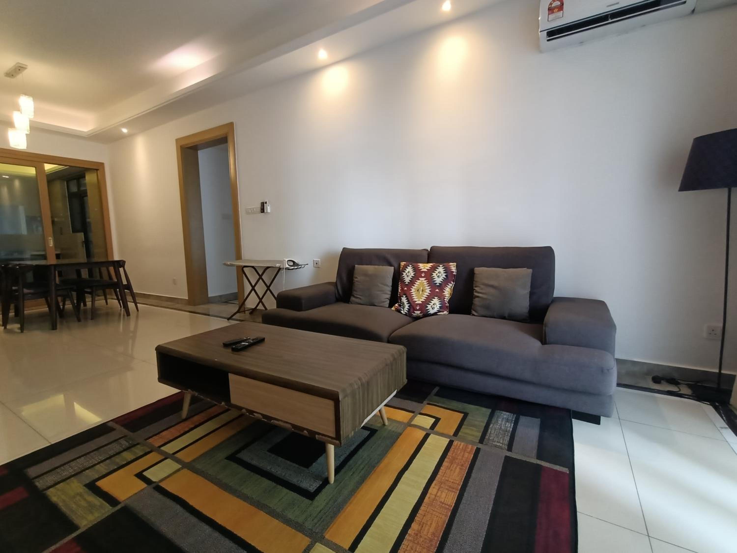 R&F princess cove family premium suites