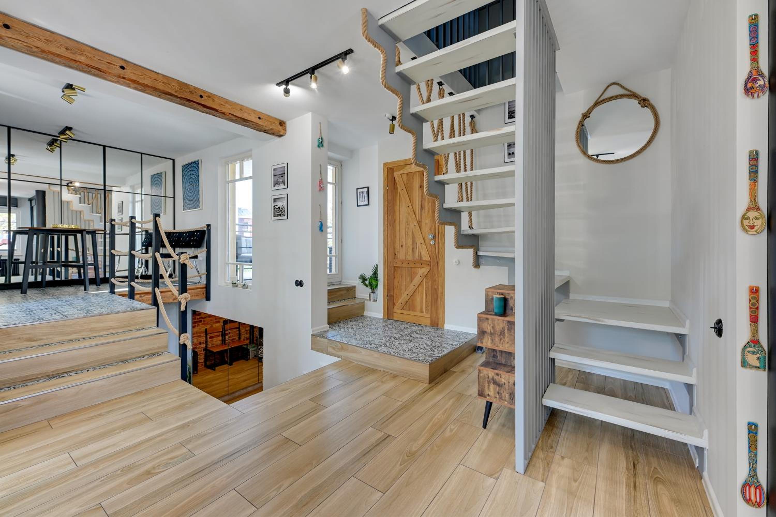 Sopot Beach & Park Penthouse by Downtown Apartments