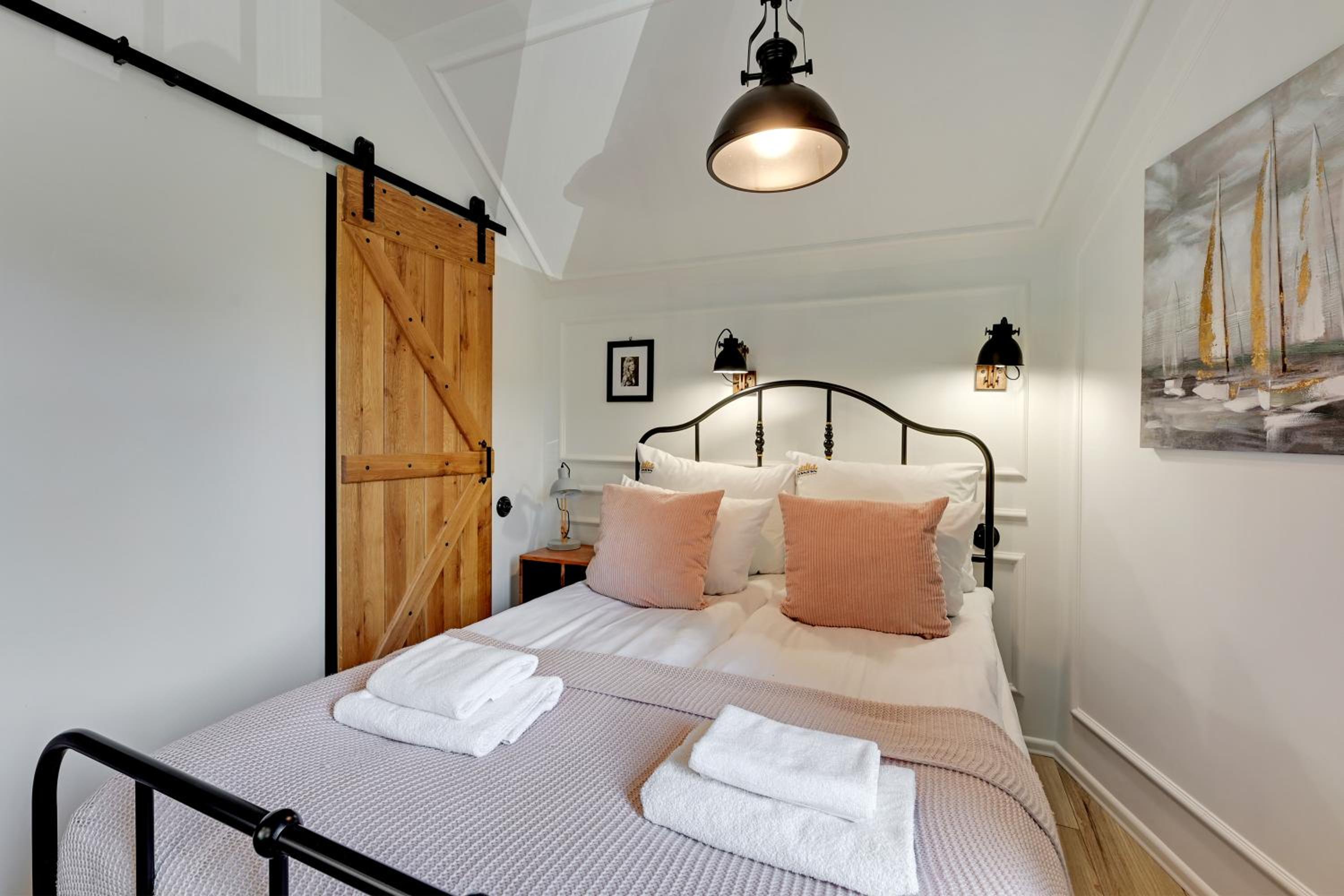 Sopot Beach & Park Penthouse by Downtown Apartments