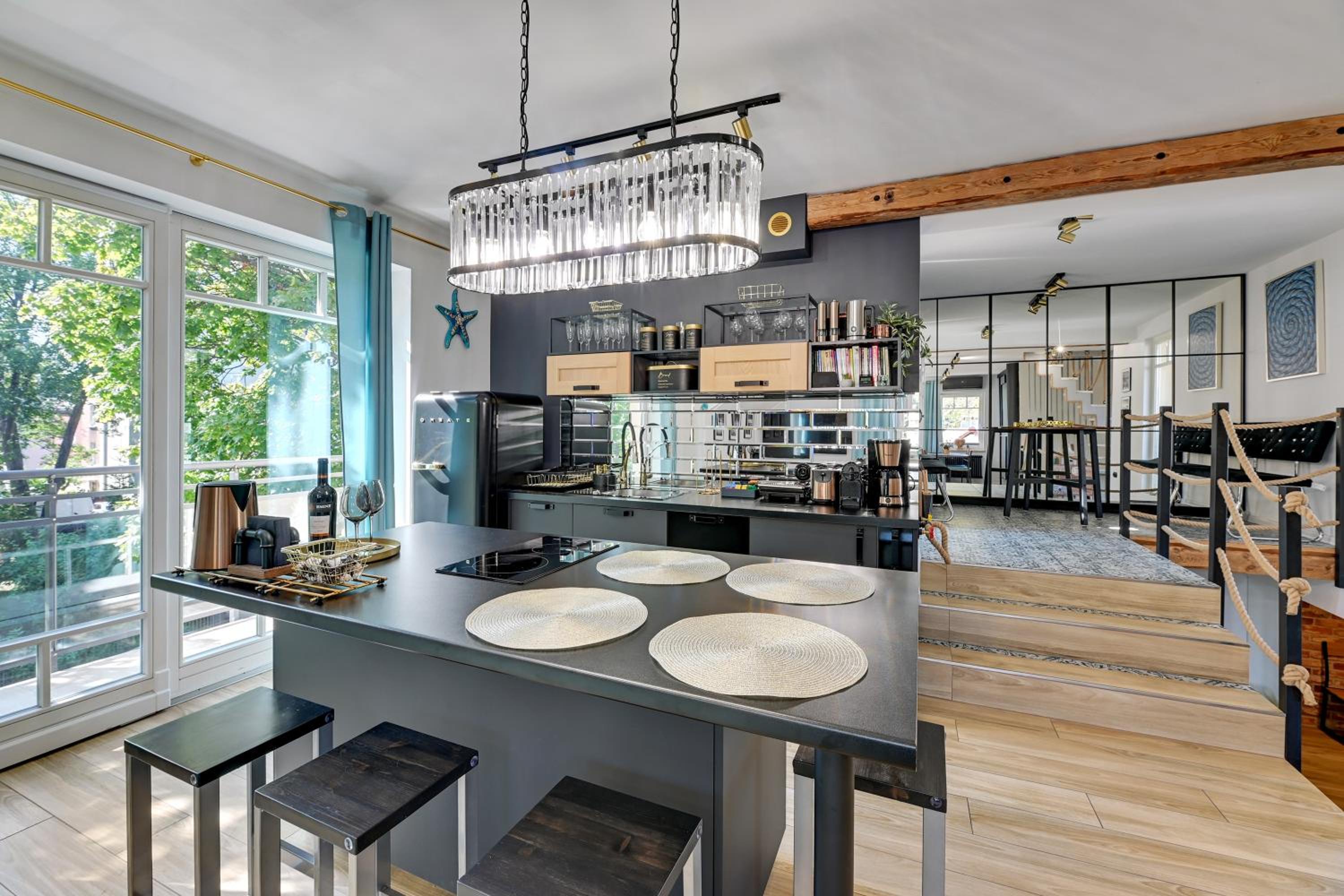 Sopot Beach & Park Penthouse by Downtown Apartments