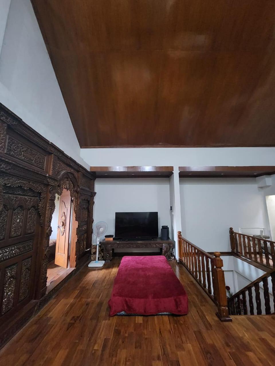 Tumungkul Homestay