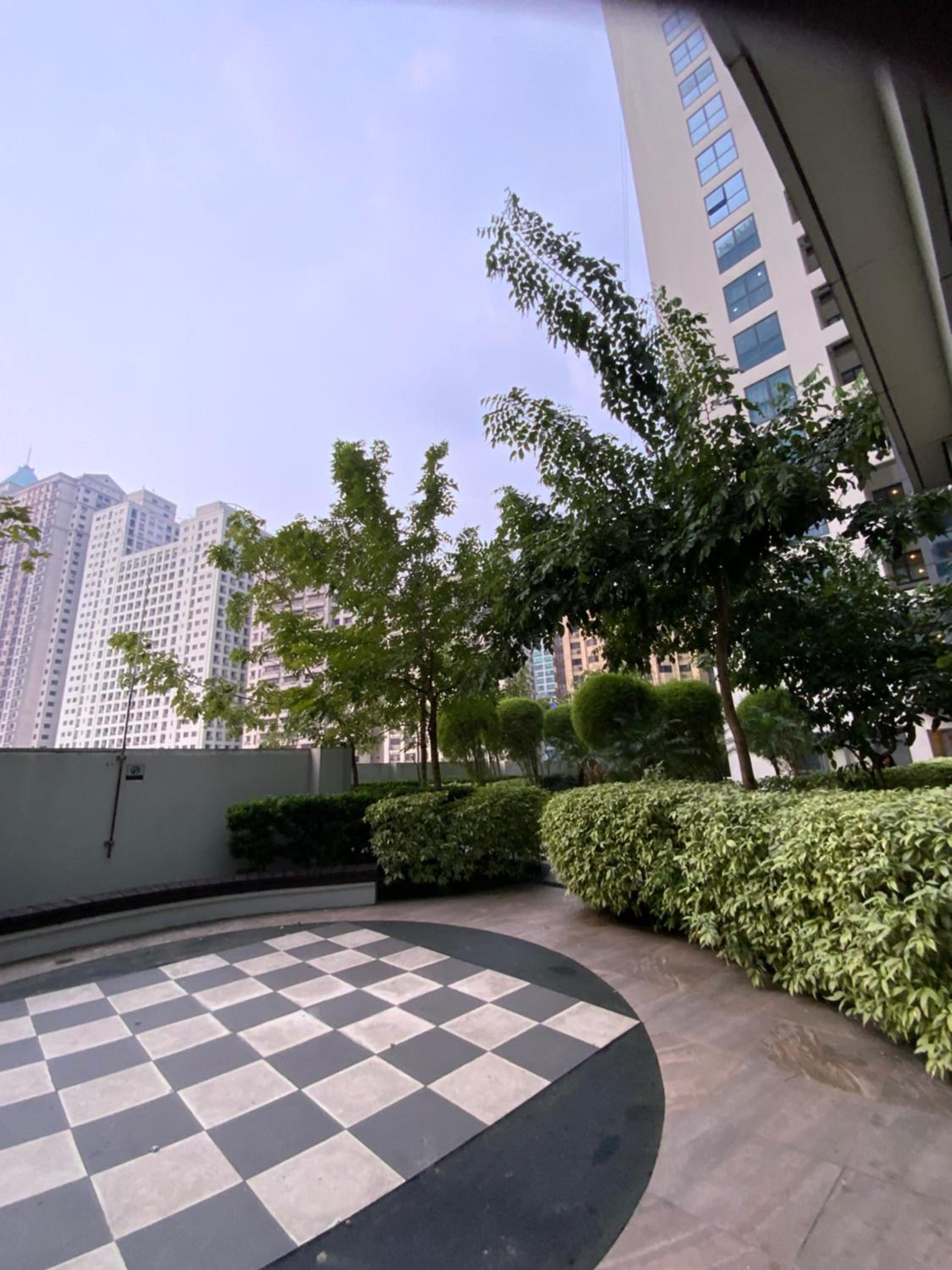 Gorgeous One Eastwood Ave Suite NO PETS ALLOWED view 2