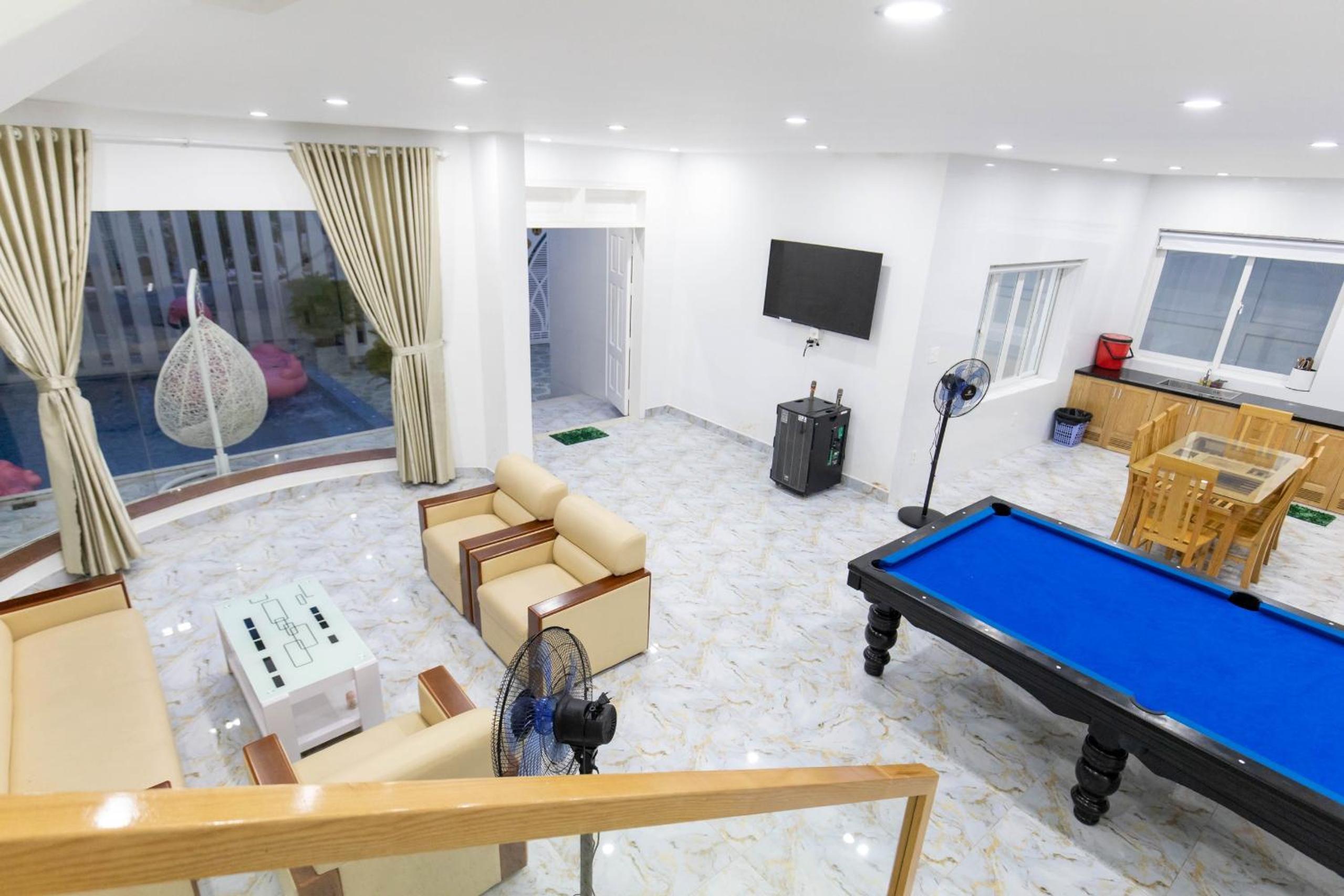 Nhà phố nguyên căn Free Bida & Loa karaoke - 4 phòng ngủ - 30 Võ Thị Sáu - Bãi sau view 3