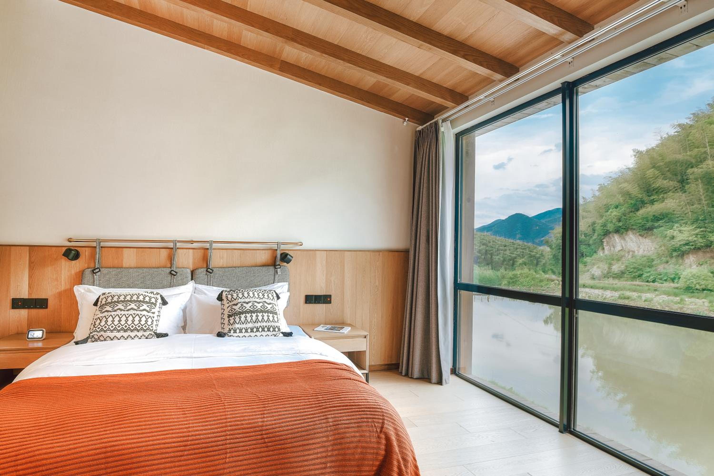 Anji Shanchuan Design Homestay