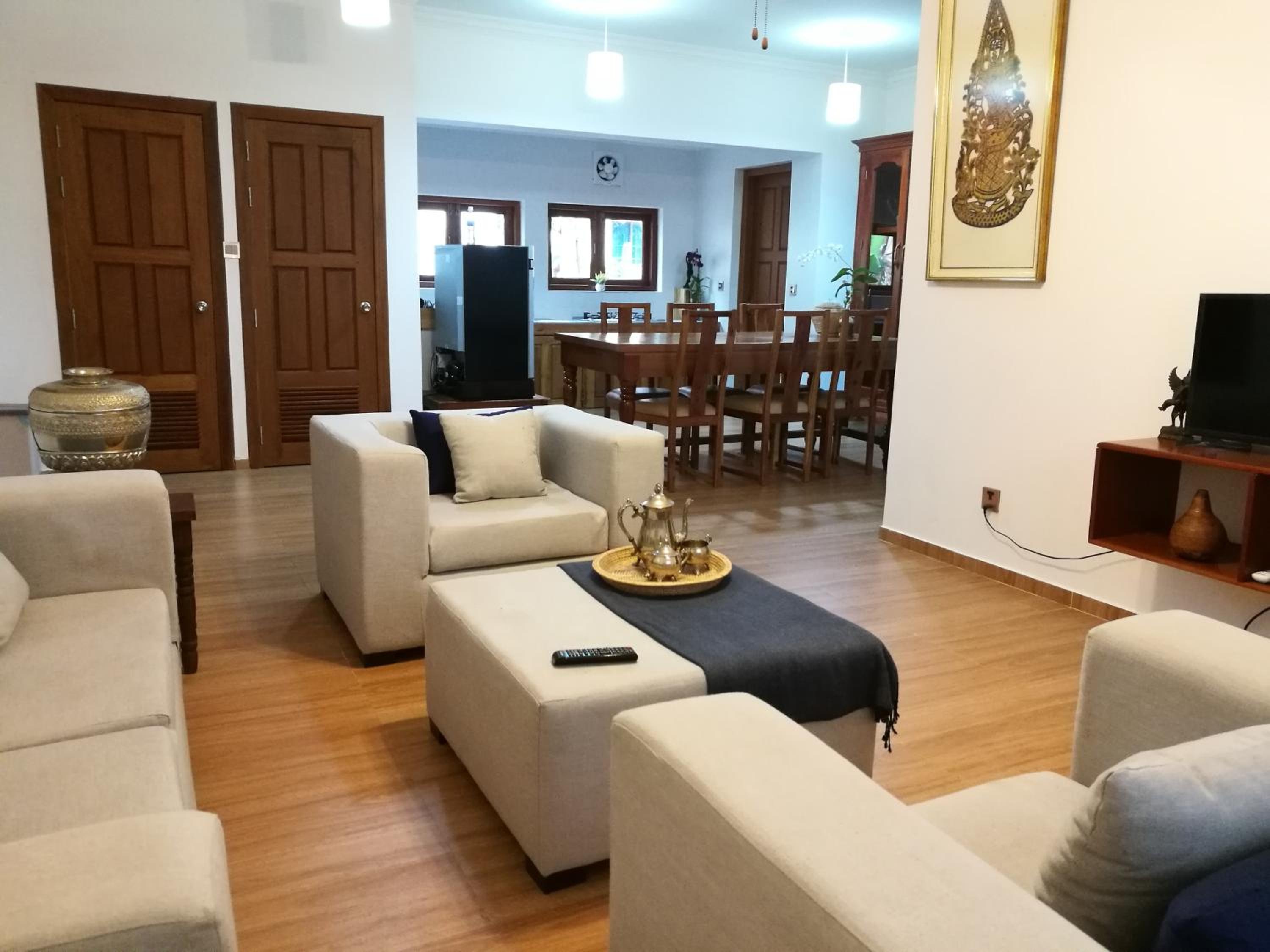 ANGKOR DINO B&B