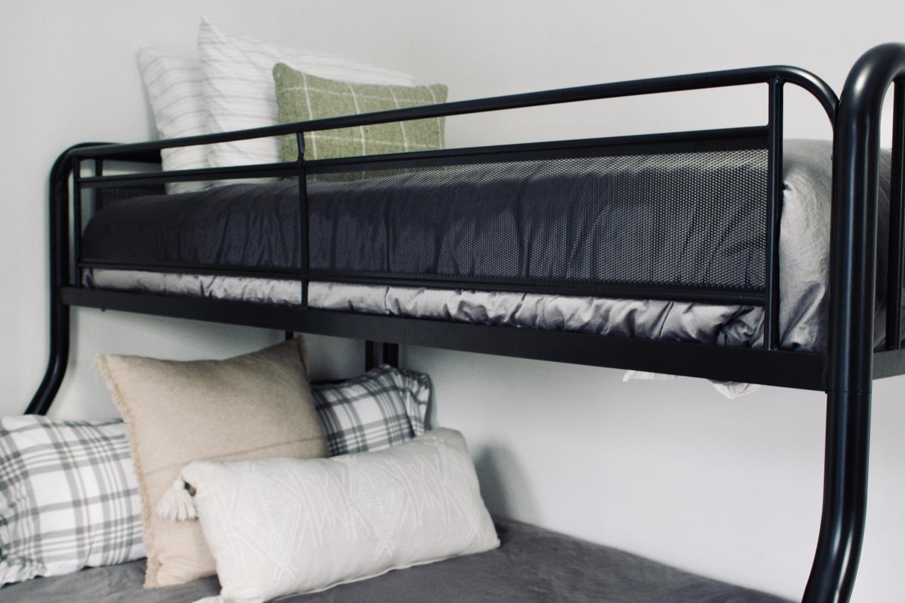 Pinetree Guesthouse