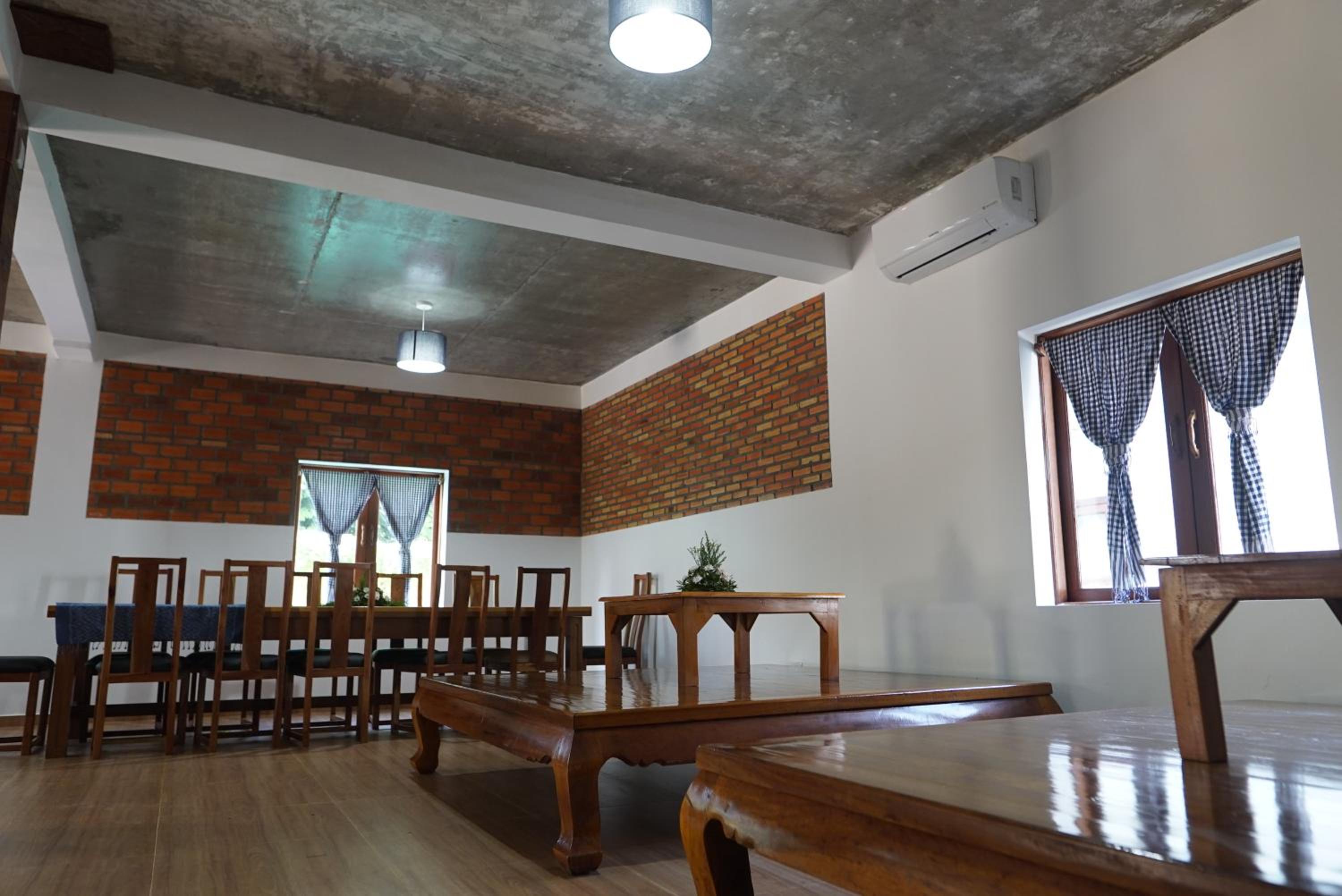 ANGKOR DINO B&B
