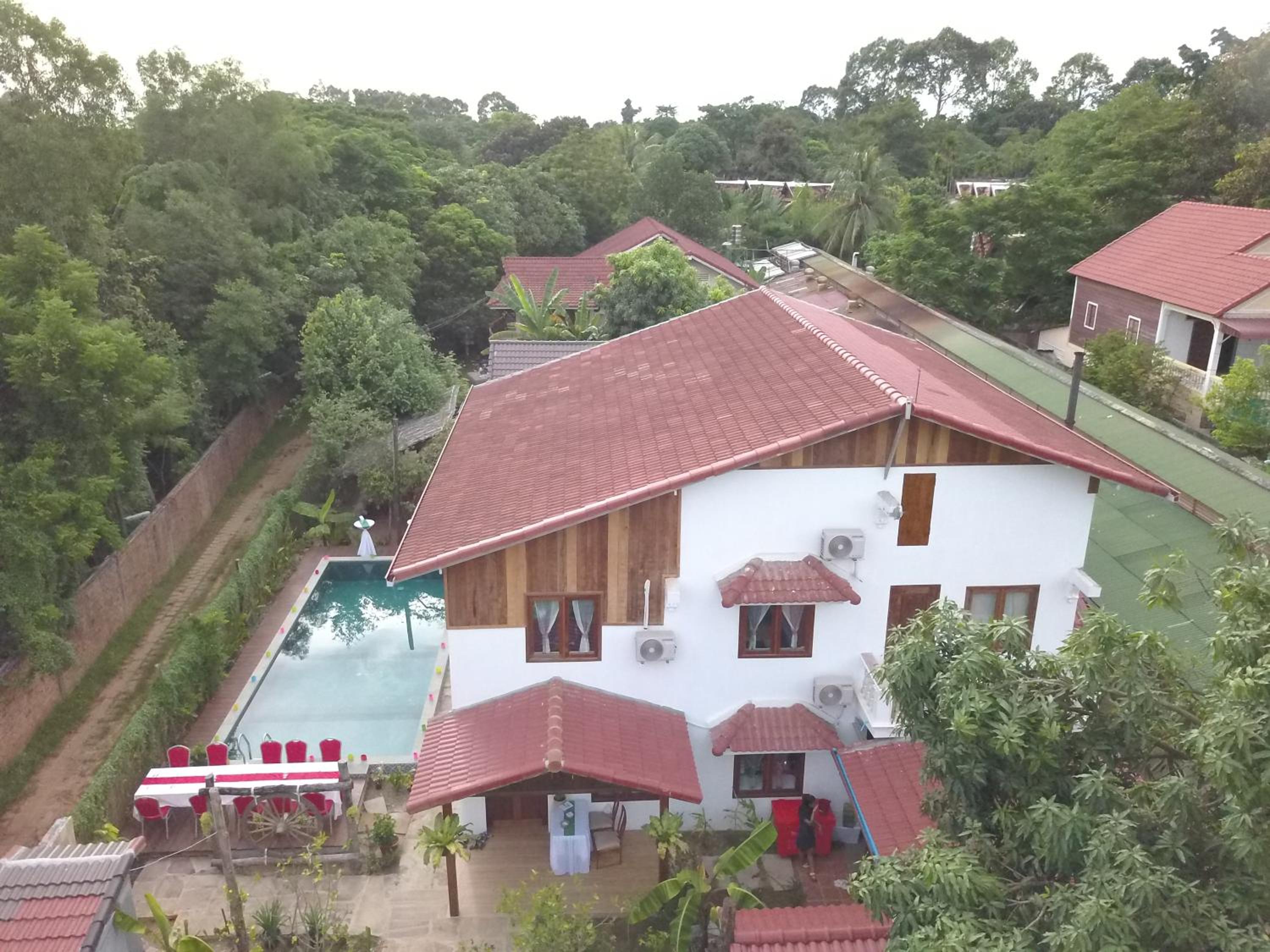 ANGKOR DINO B&B