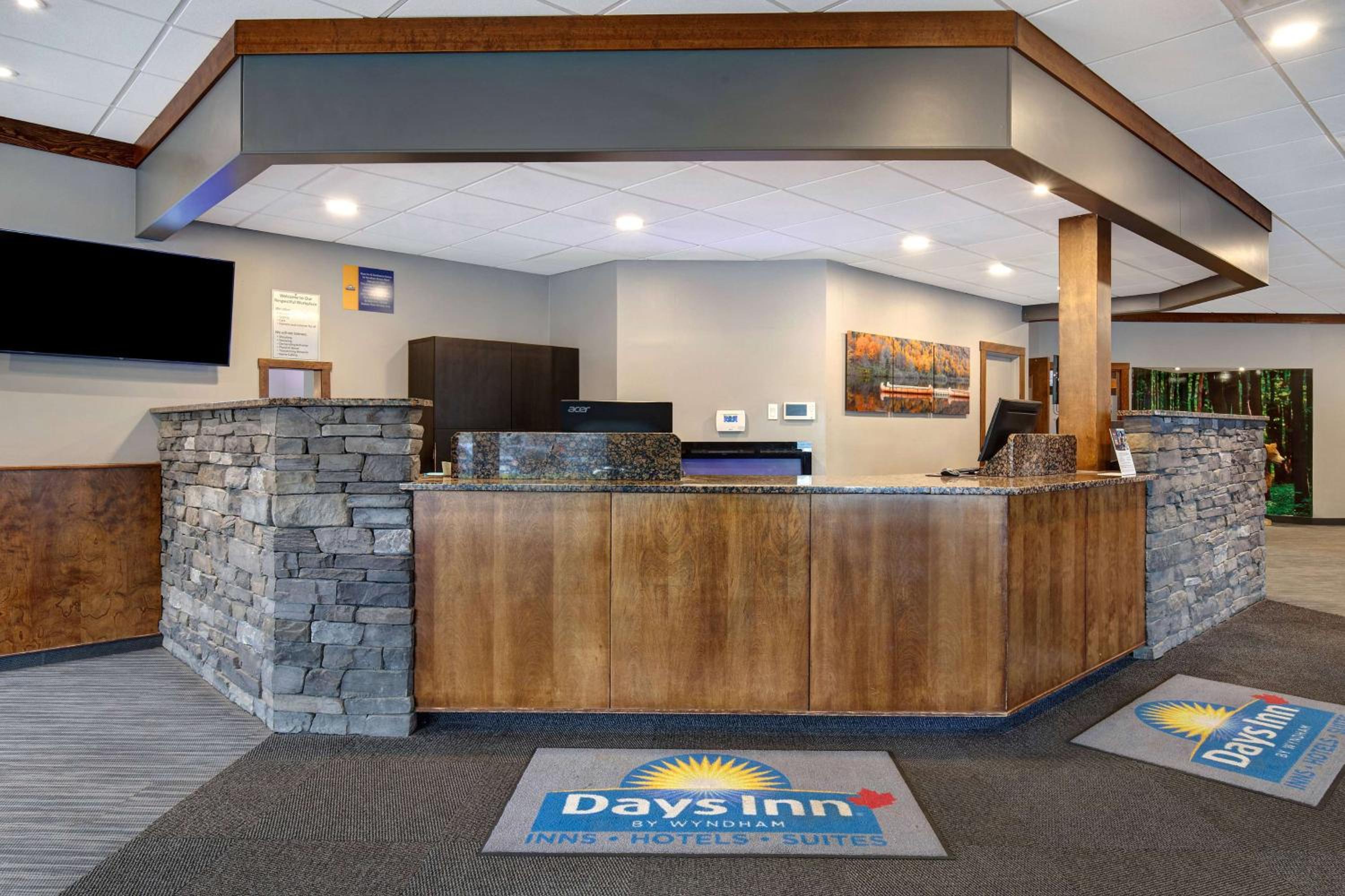Prince Albert Vacations - Days Inn  Conference Centre by Wyndham Prince Albert - Property Image 4