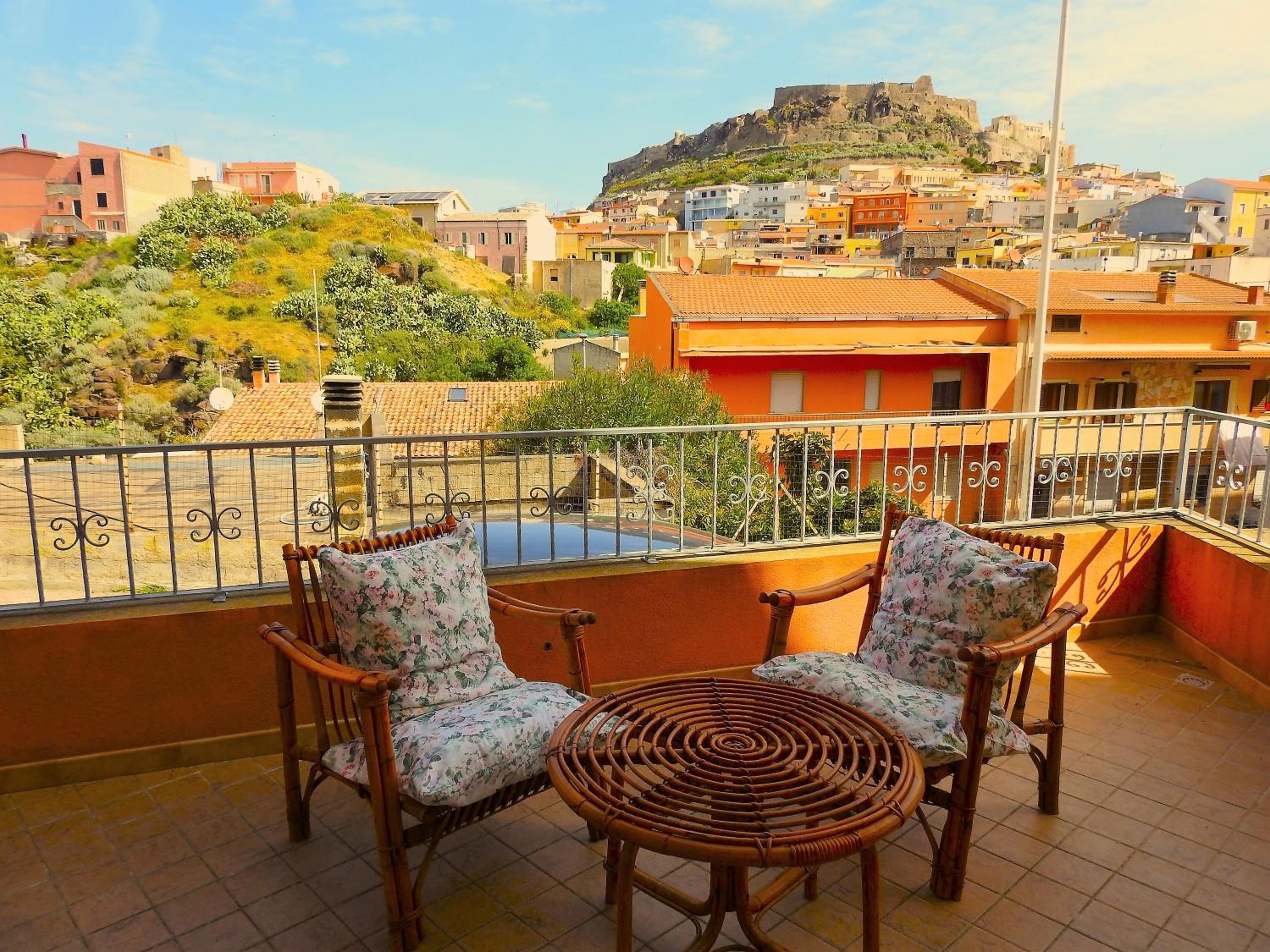 Le castellane view 5