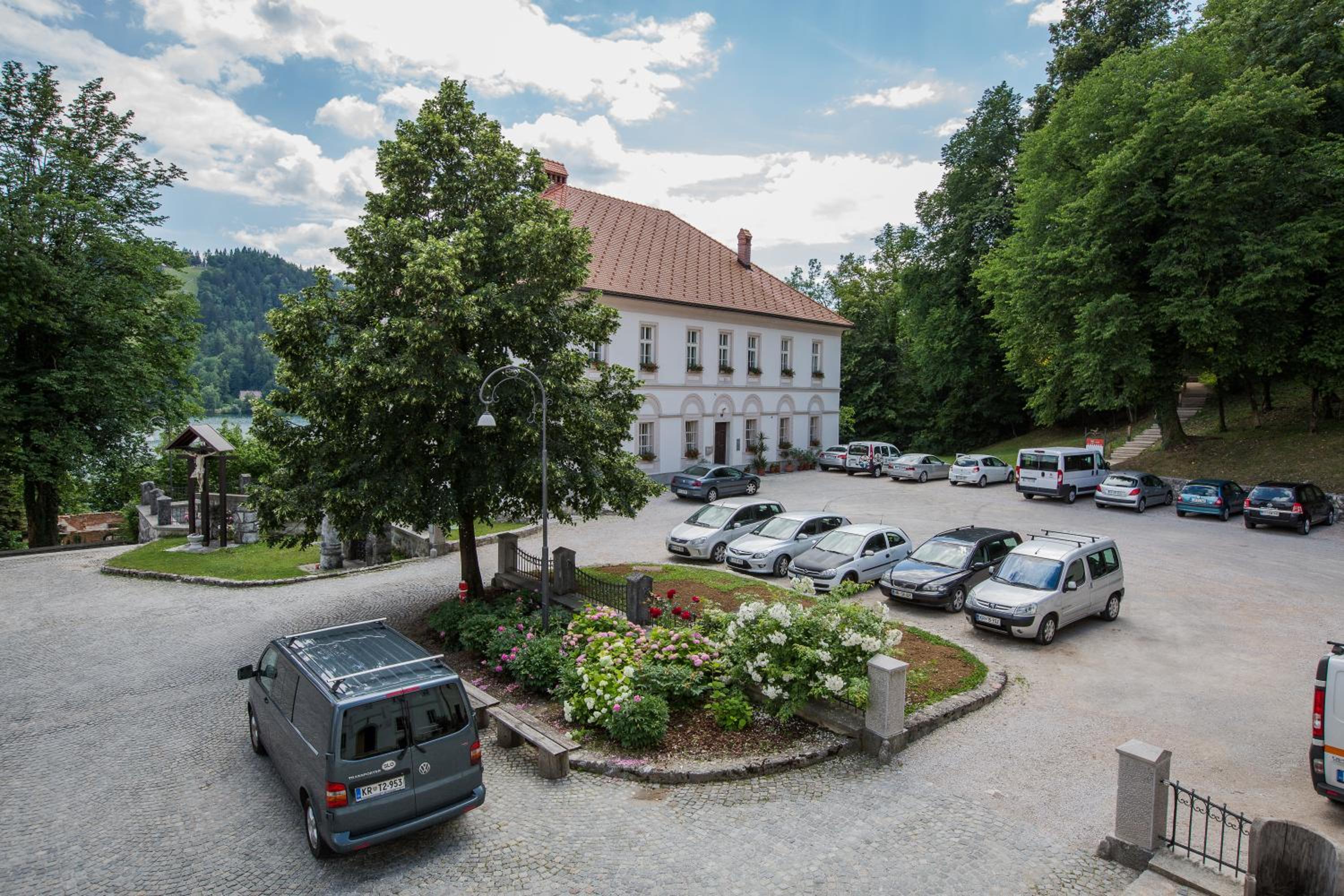 Old Parish House view 5
