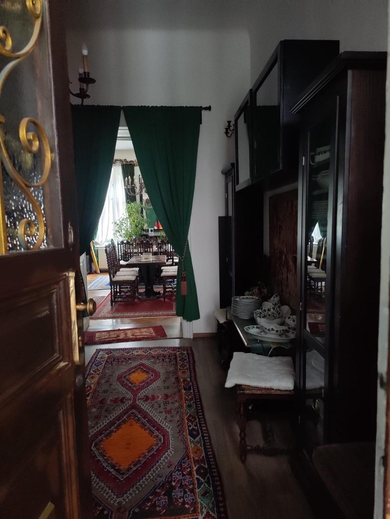 Luxury near Castle