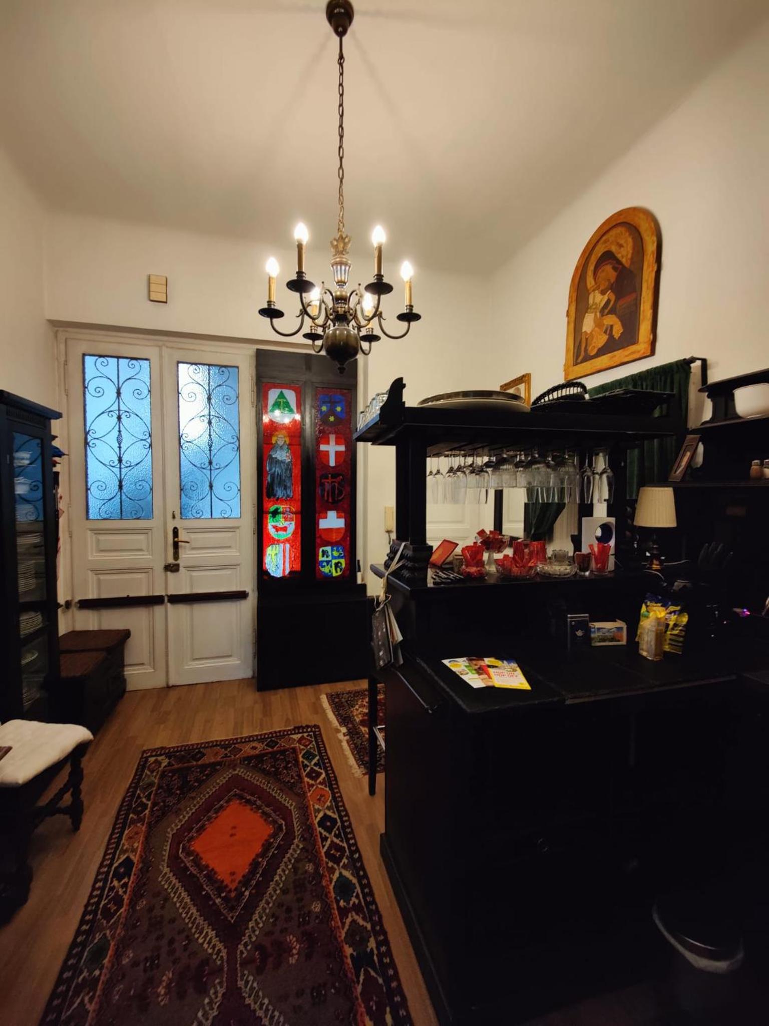 Luxury near Castle