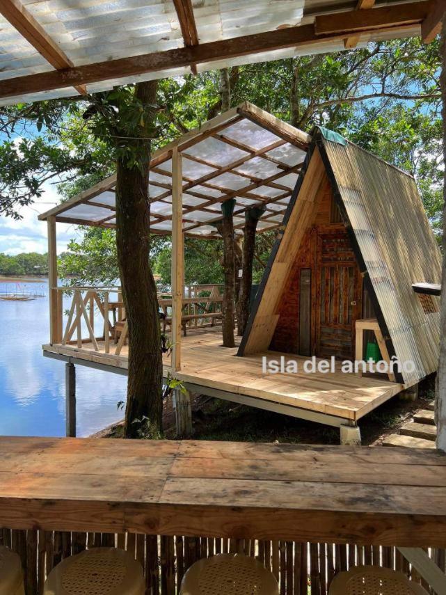 Isla Del Antoño view 3