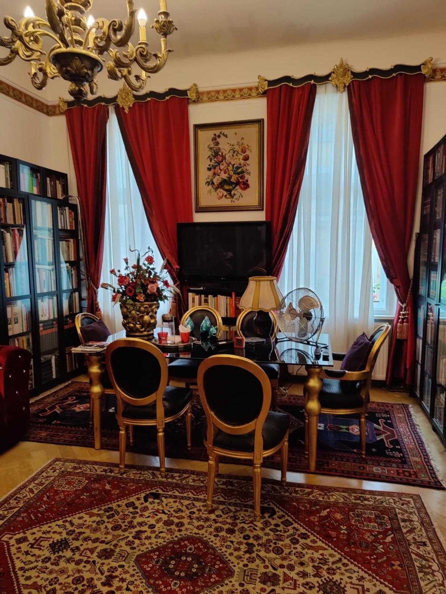 Luxury near Castle