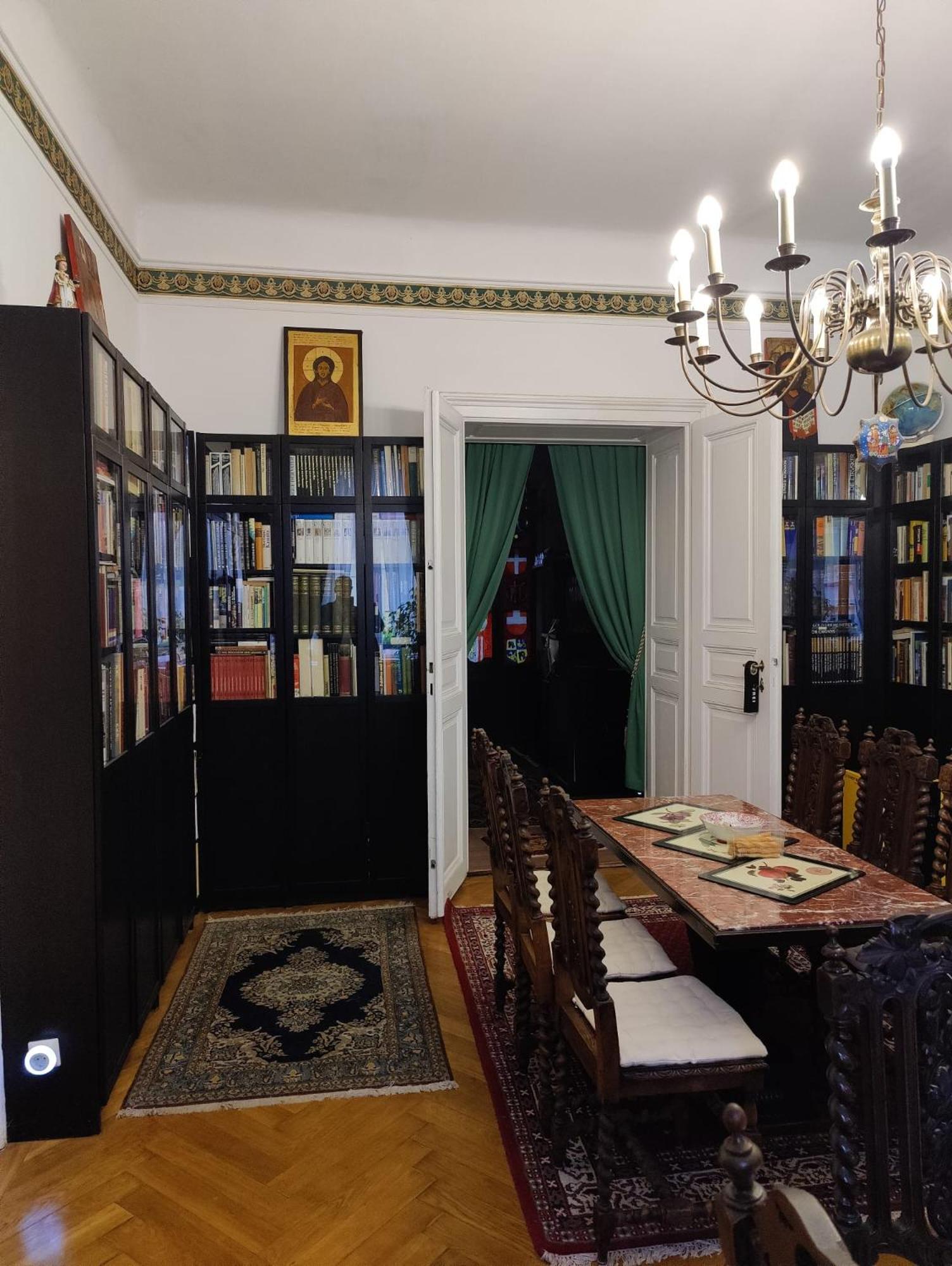 Luxury near Castle