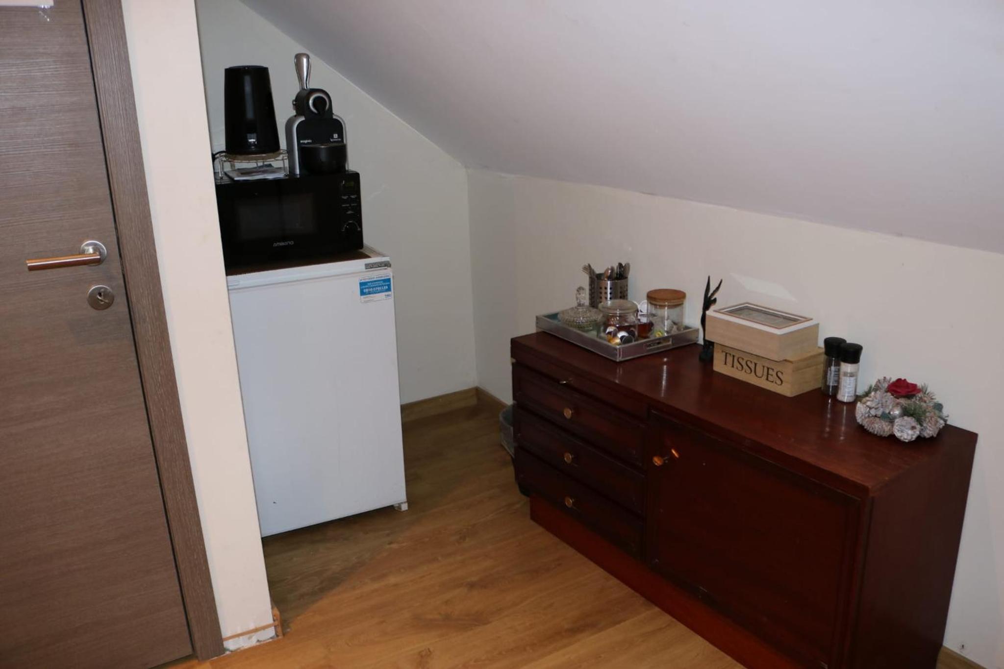 STUDIO TOUT CONFORT