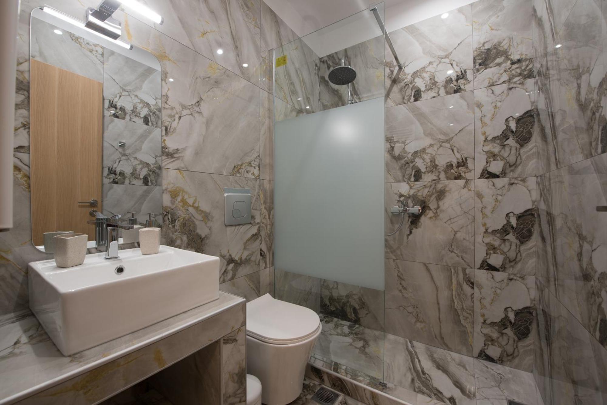 Rob Venture Suites at the central of ATHENS city