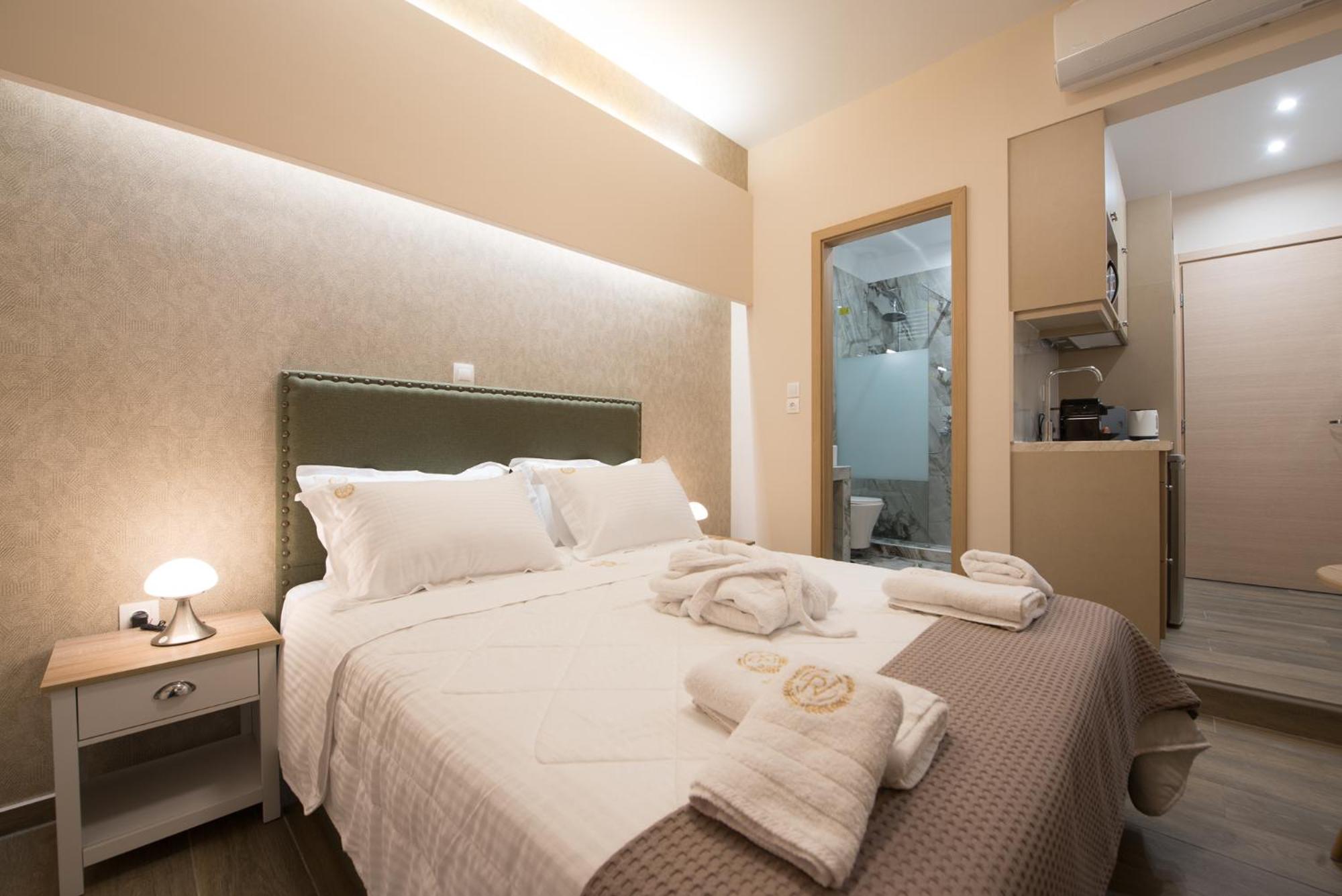 Rob Venture Suites at the central of ATHENS city