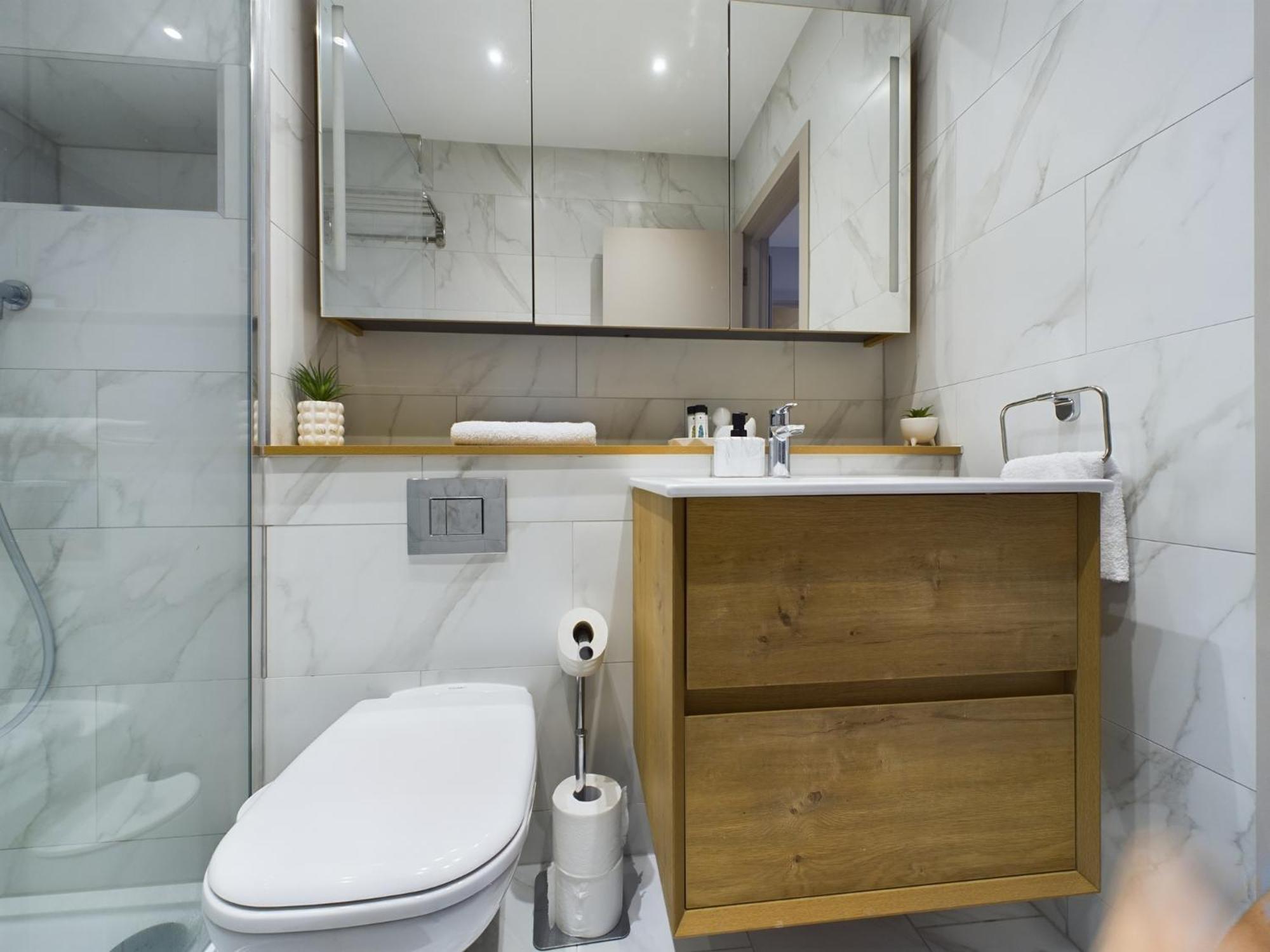 Luxury 2bedroom City Centre Leisure & Business Stay view 2