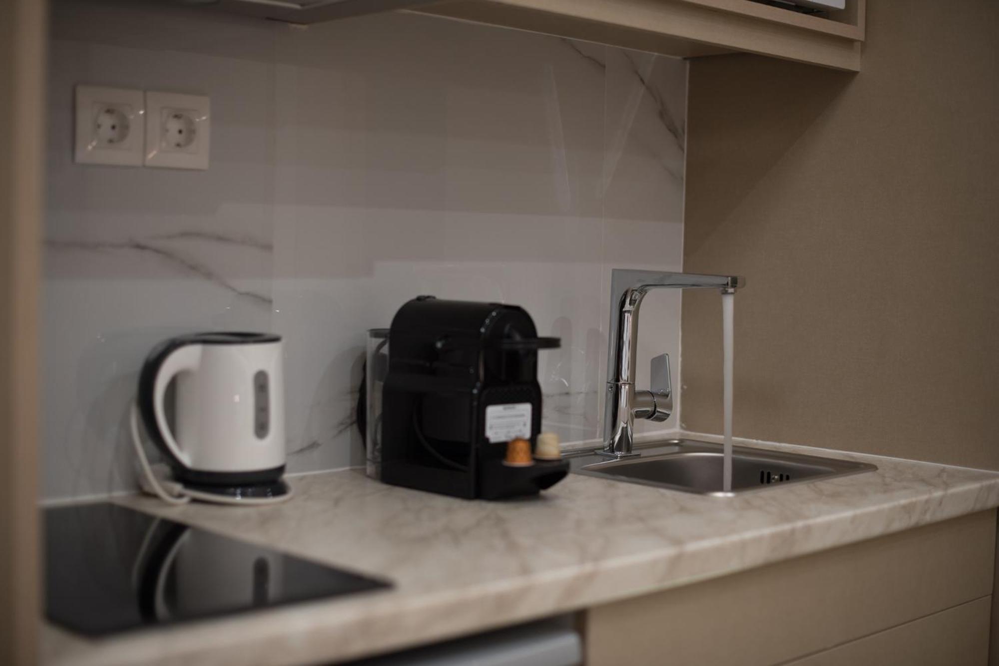 Rob Venture Suites at the central of ATHENS city
