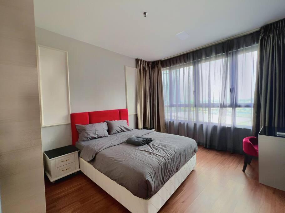 Comfy Staycation 4PX with Free Parking, Direct Linked SOGO & Central I-CITY photo 8