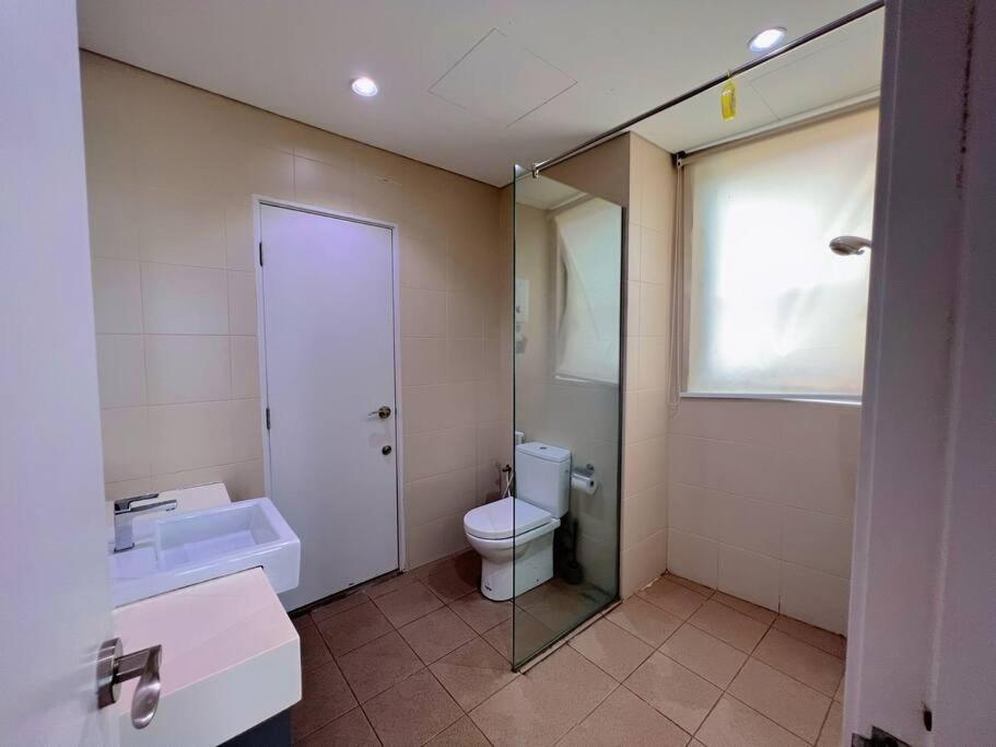 Comfy Staycation 4PX with Free Parking, Direct Linked SOGO & Central I-CITY photo 5