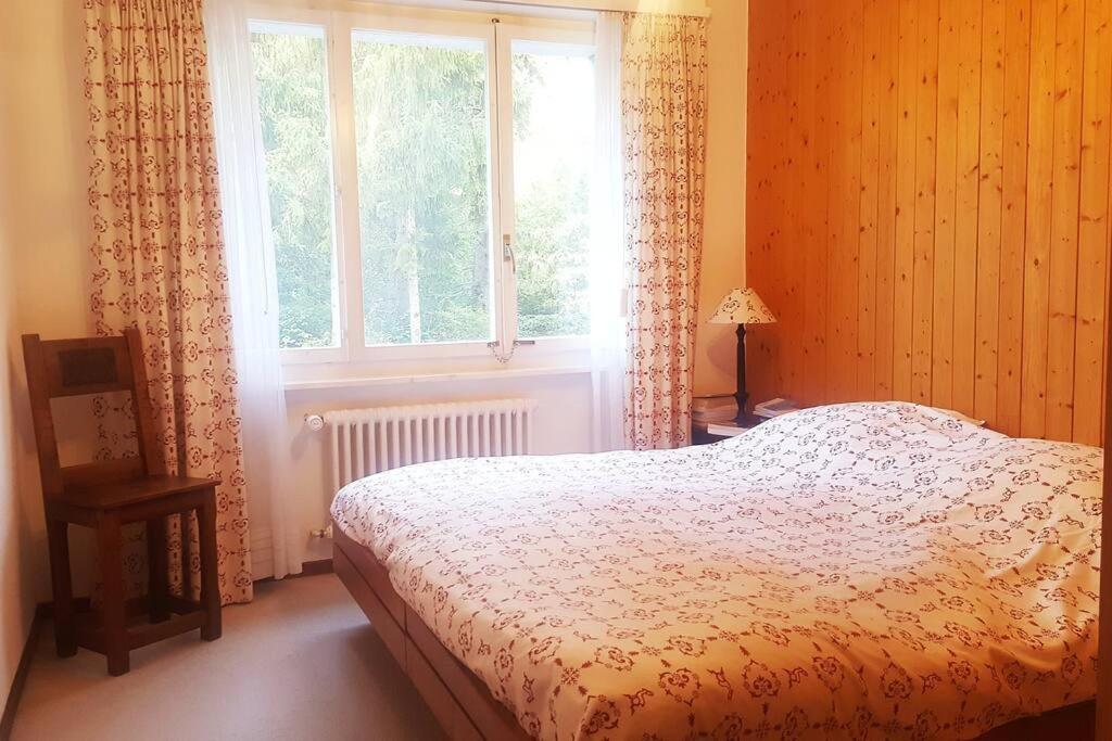 Sunny 2 BR w large terrace, stunning views & pool