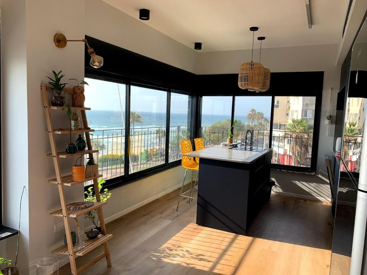 amazing beach apartment view 5