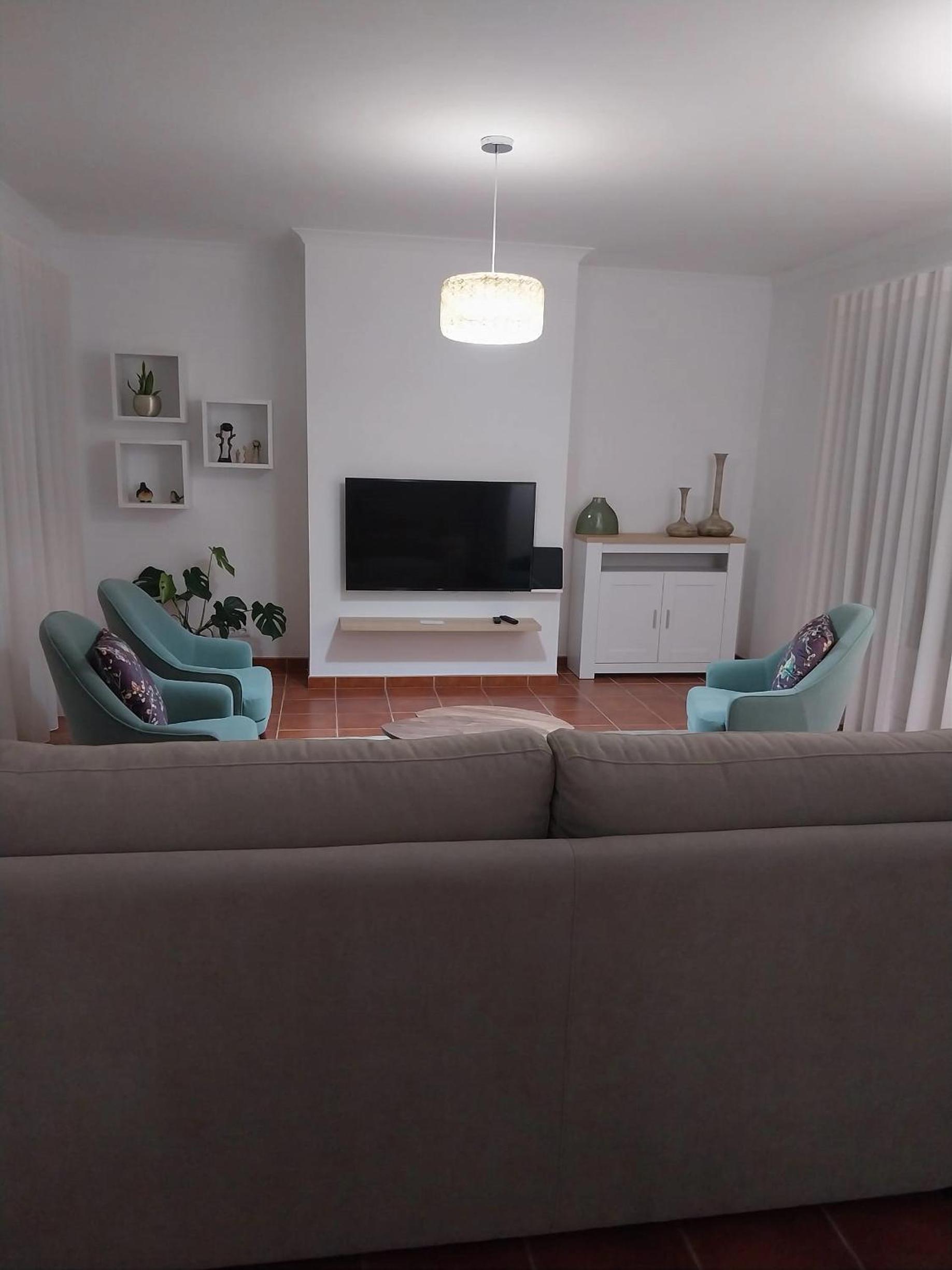 Casa com Alma by LovelyStay